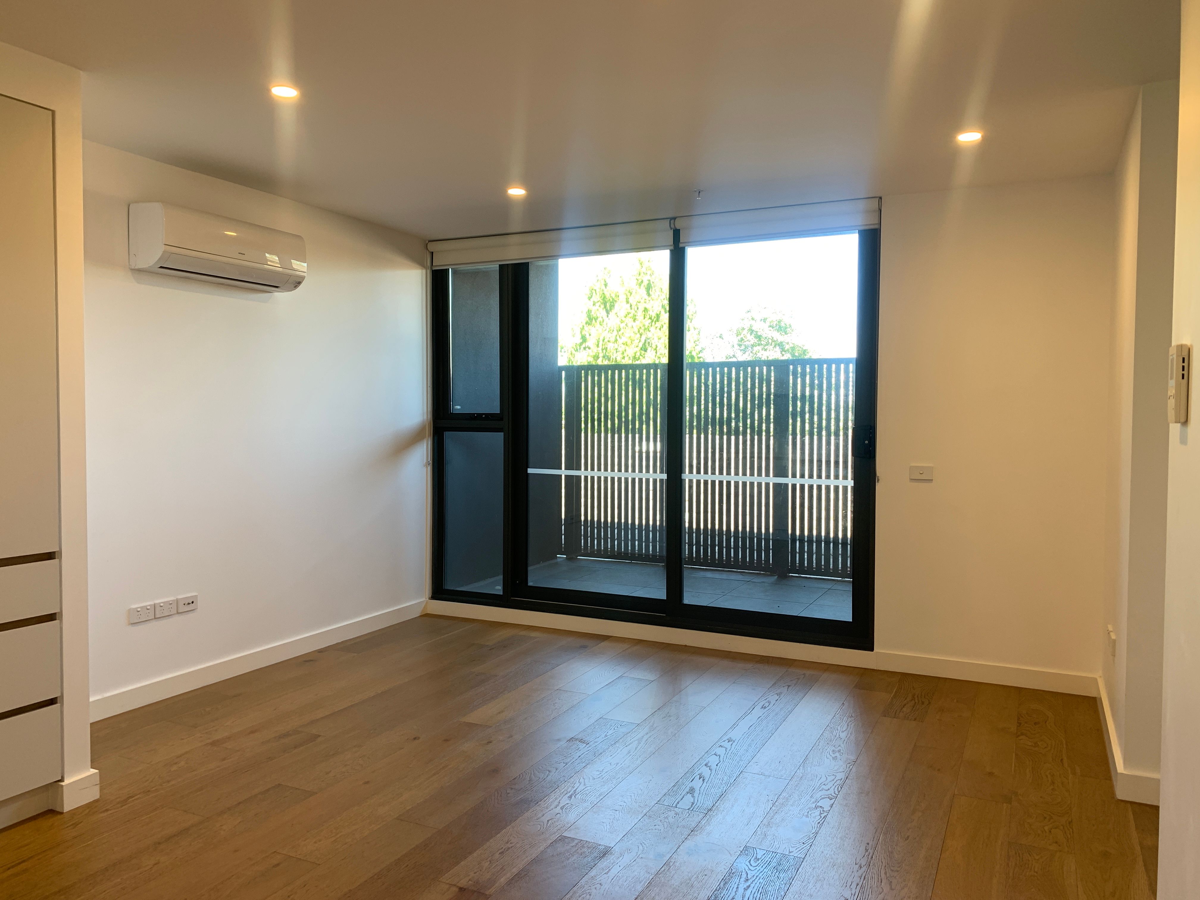 109/1170 Dandenong Road, Carnegie, VIC 3163