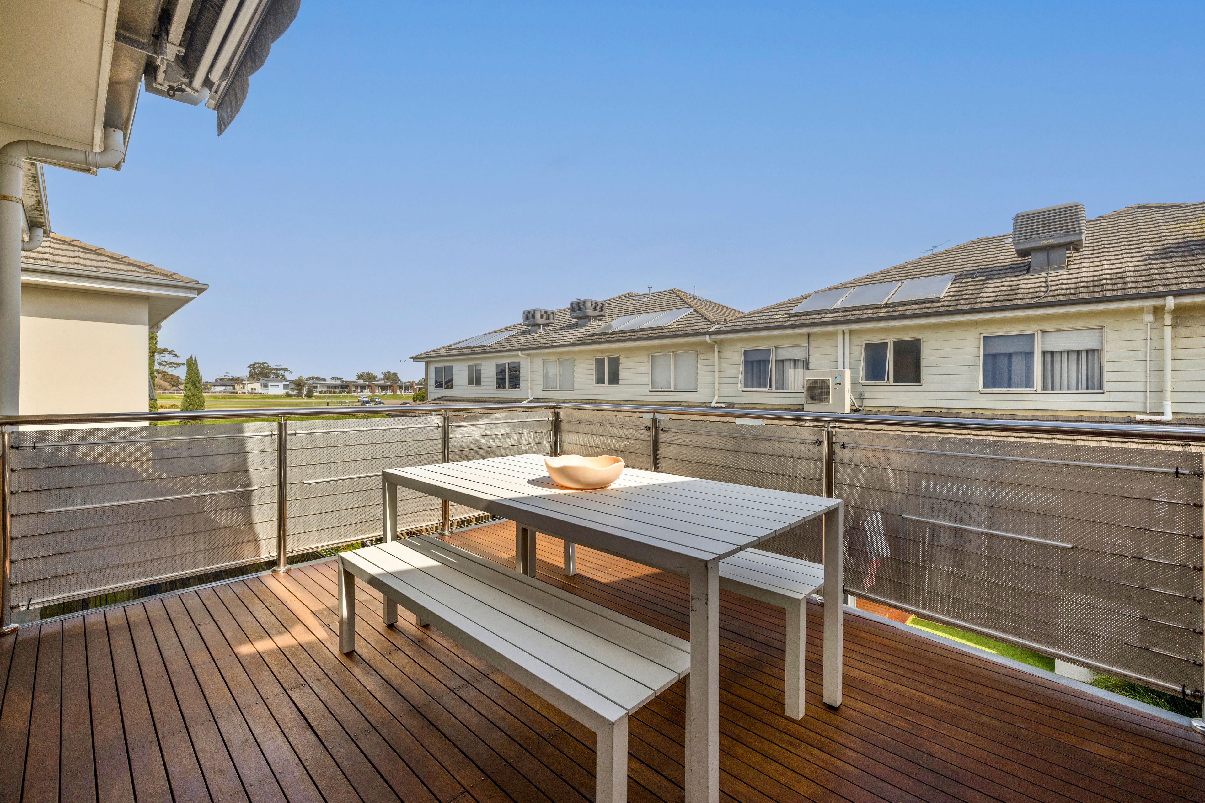 3 Wolstenholme Gardens — photo 8 of 21