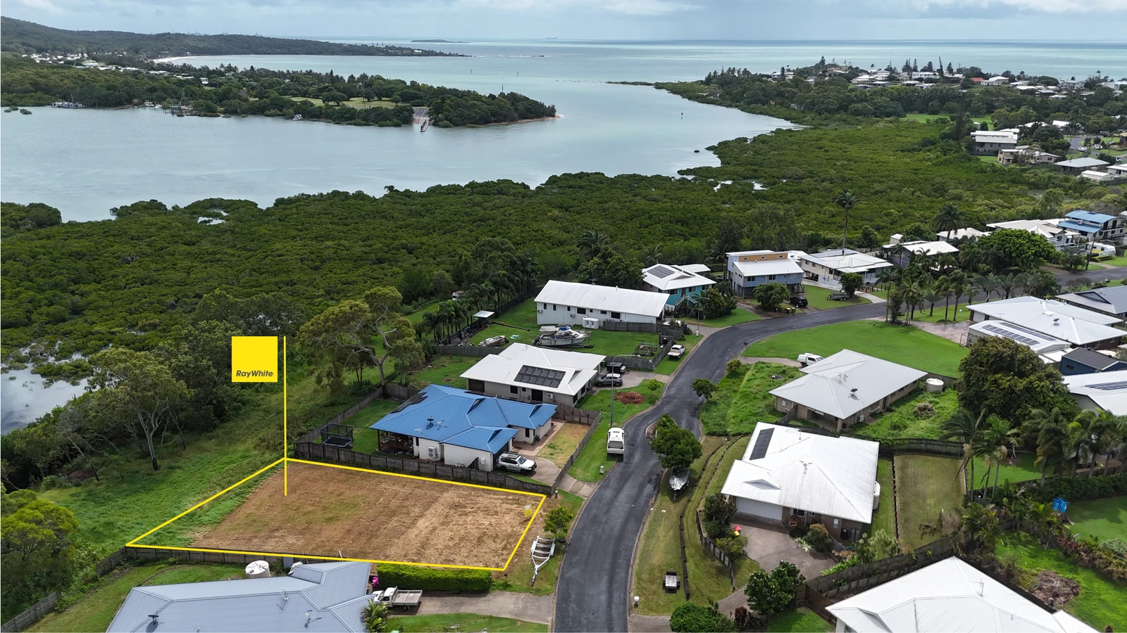 34 Morris Street, Campwin Beach, QLD 4737
