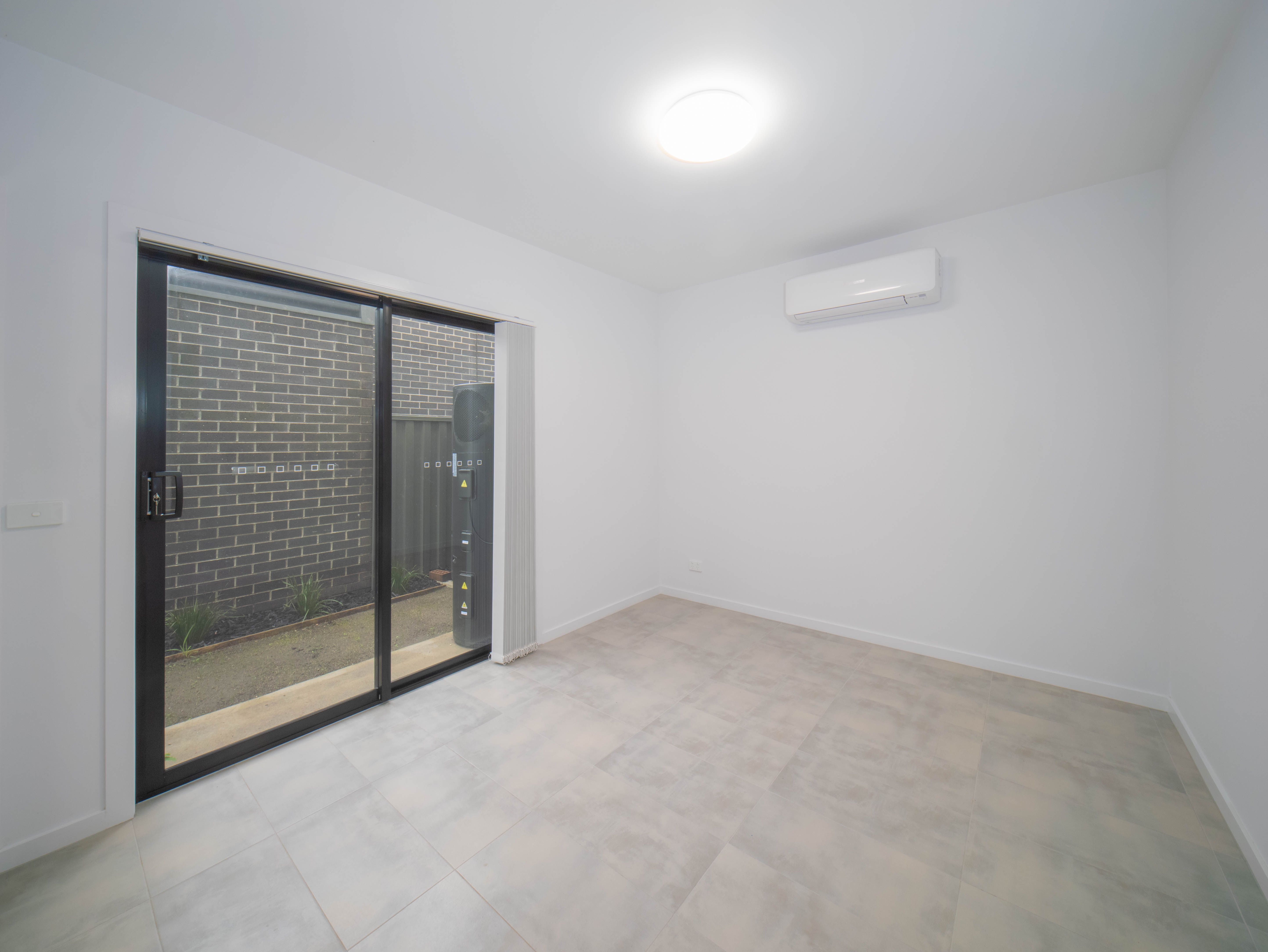 3/67 Dawnview Crescent, Roxburgh Park, VIC 3064