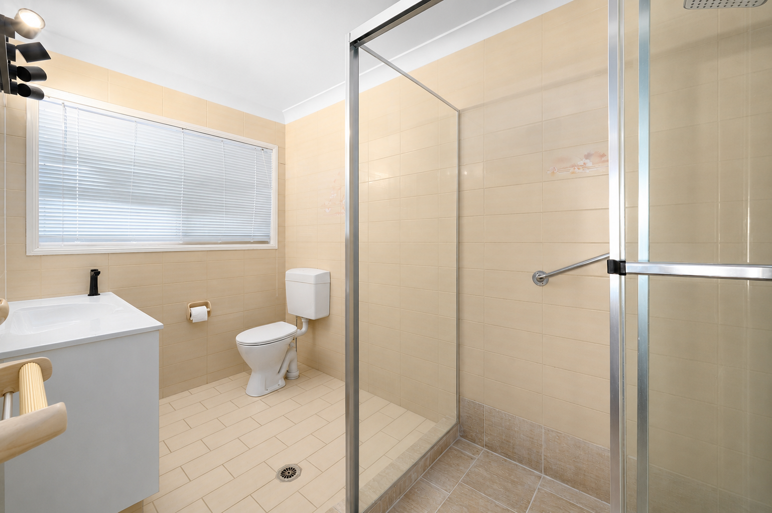 41 Seaspray Street — photo 20 of 30