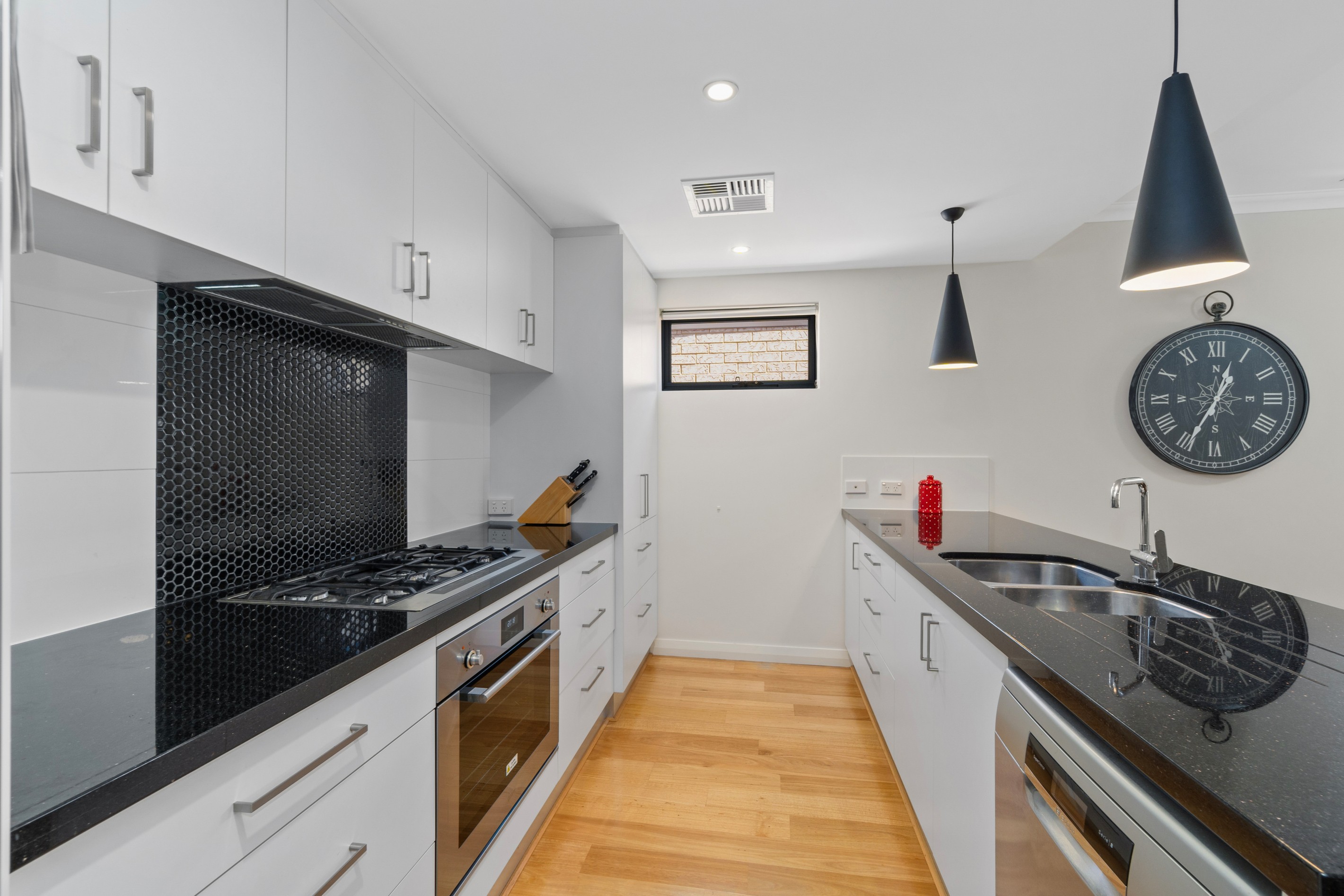 12/198 Surrey Road, Rivervale, WA 6103