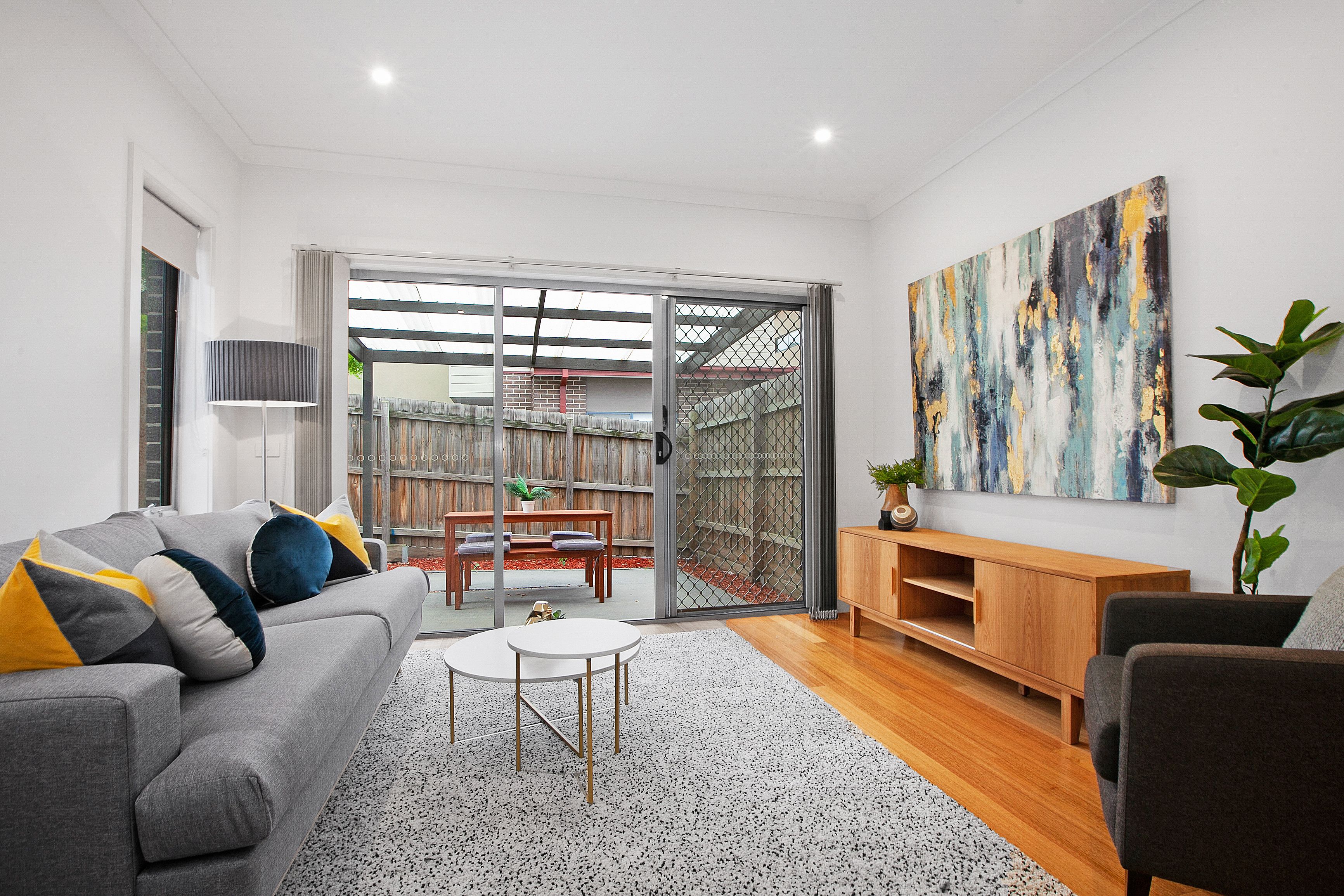 4/8 Miranda Road, Reservoir, VIC 3073