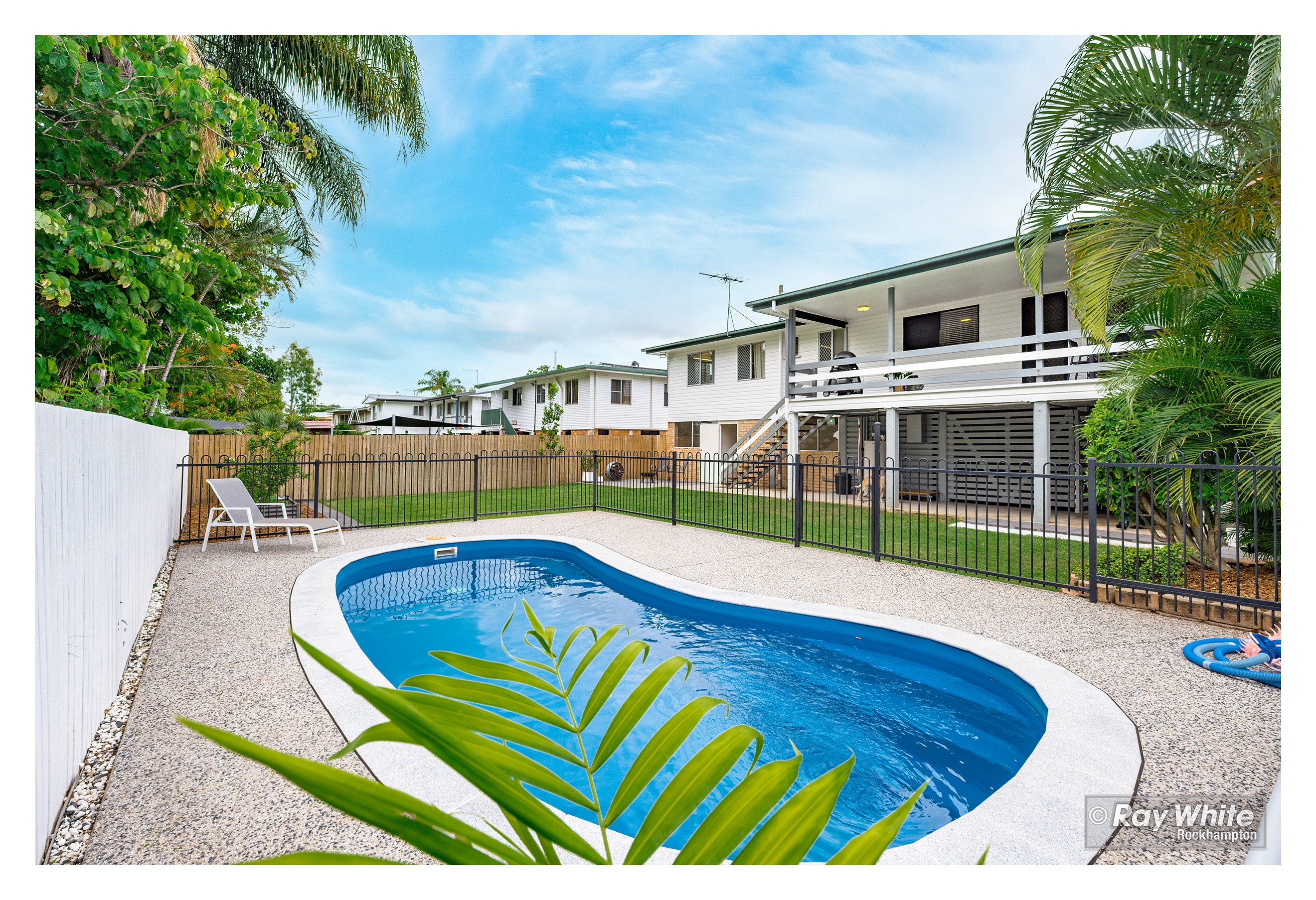 274 Elphinstone Street, Koongal, QLD 4701