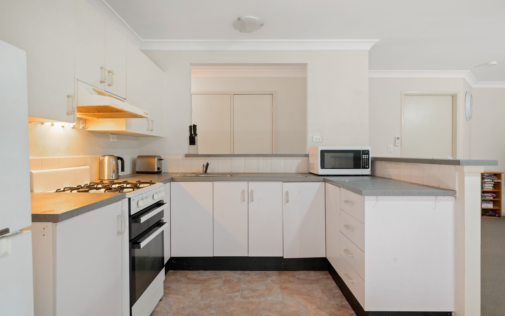 29 & 29a Watkins Crescent, Currans Hill, NSW 2567
