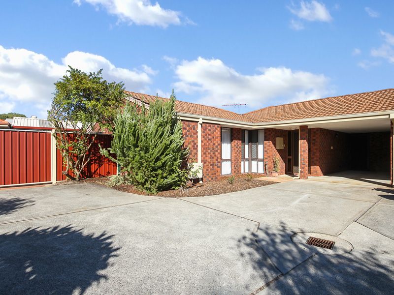 10 Jubilee Place, Eden Hill WA 6054