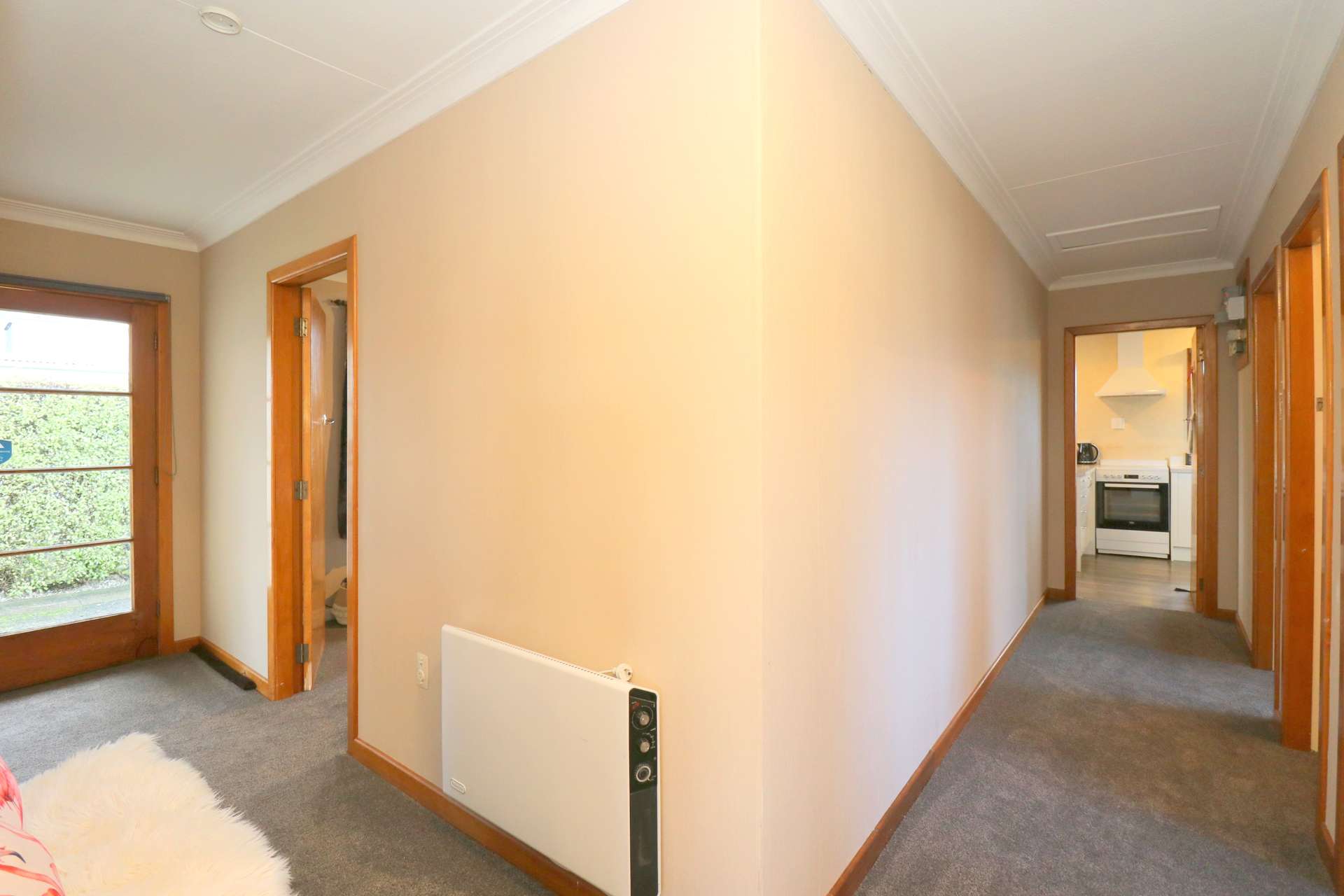 464 Racecourse Road photo 10