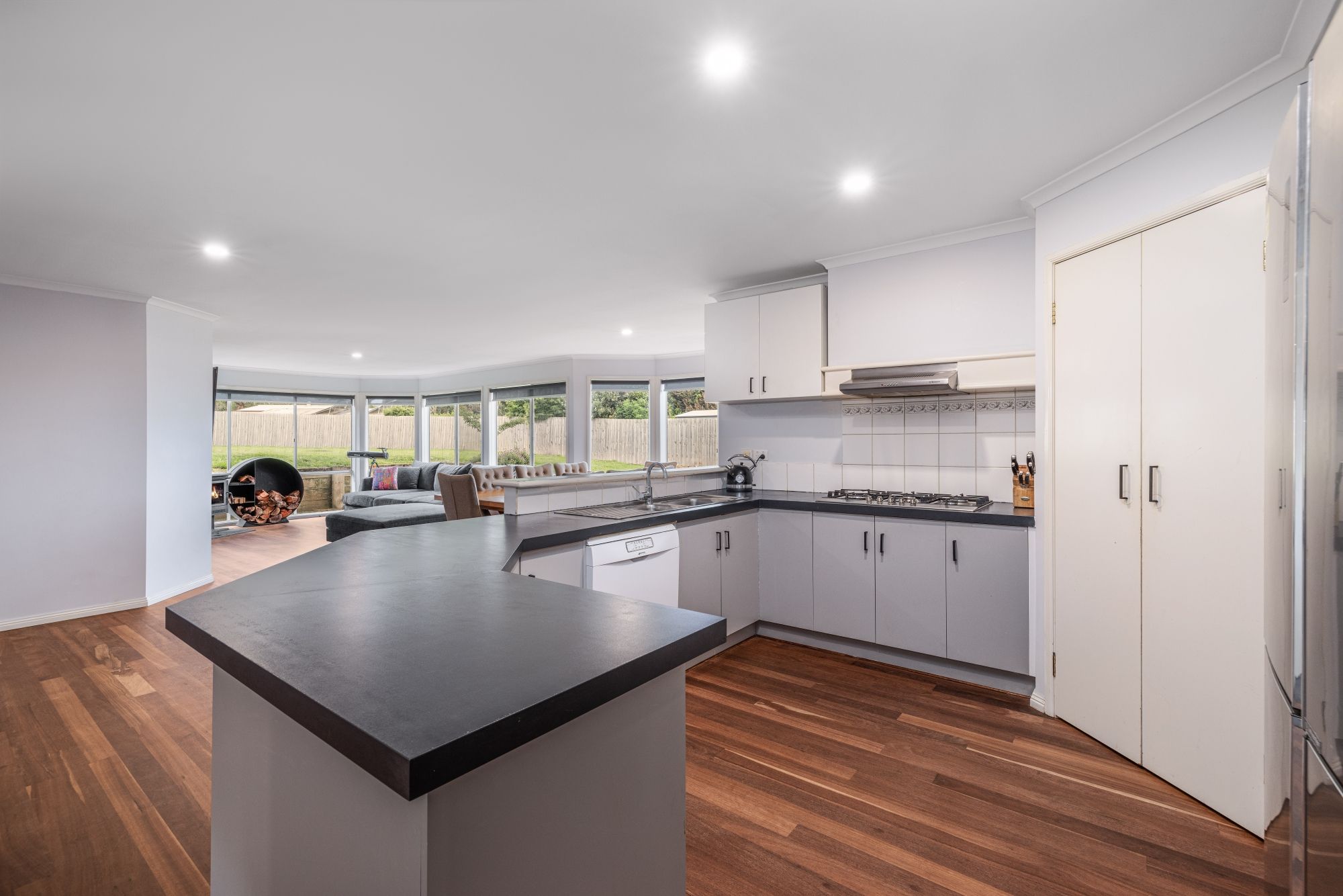 16 Robb Drive, Romsey, VIC 3434 House for Sale Ray White Romsey