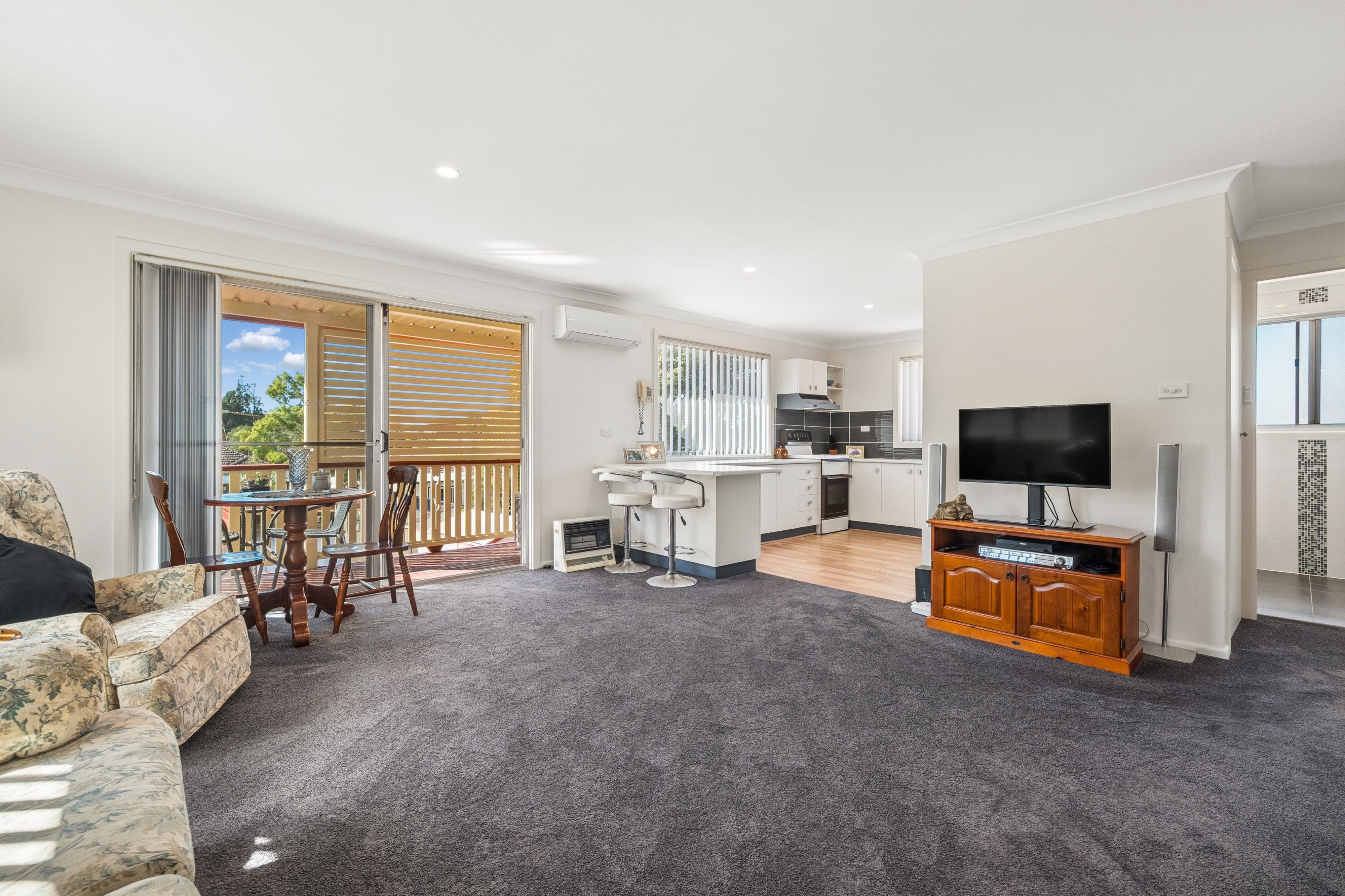 82 Armitree Street — photo 11 of 17