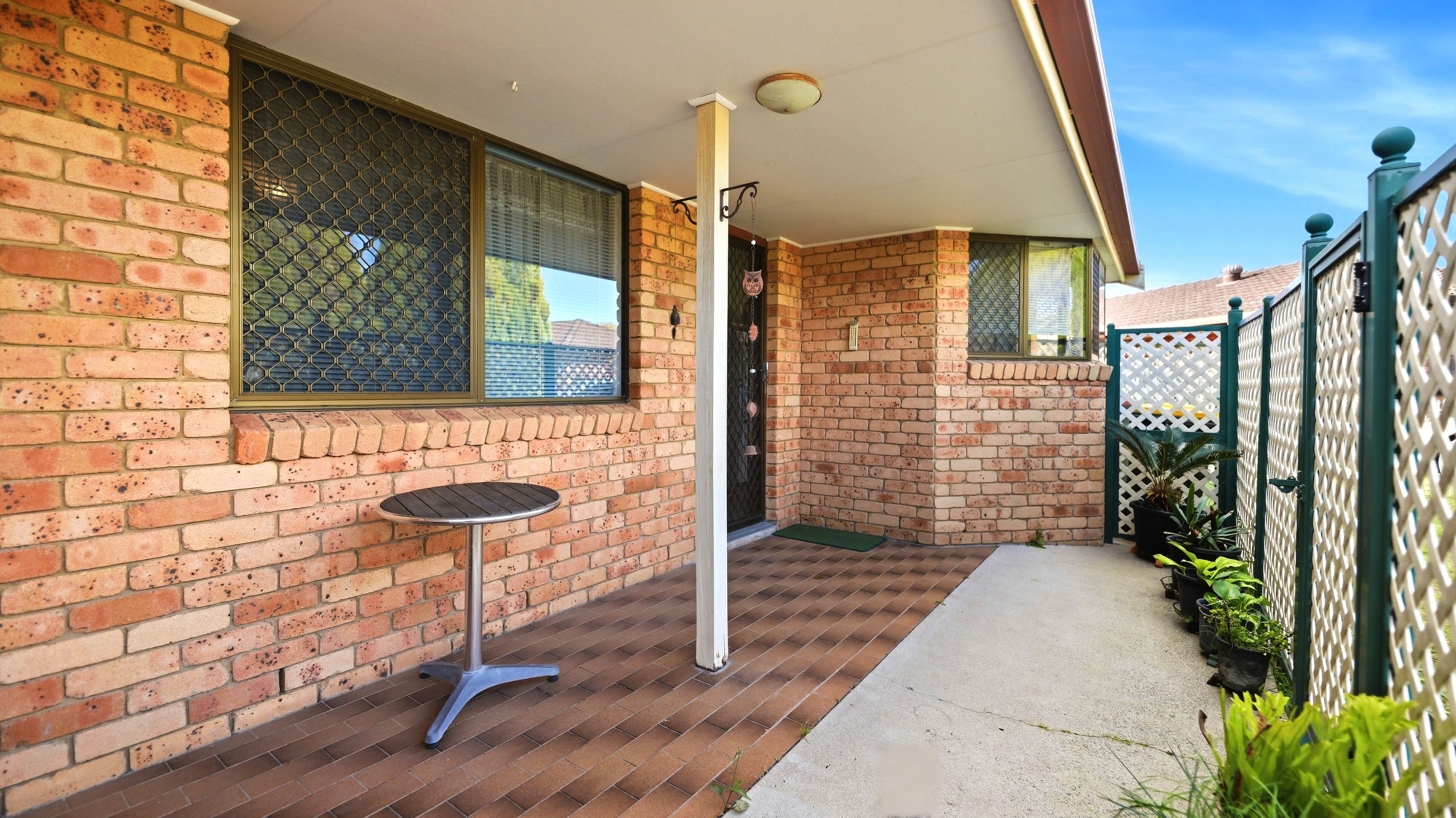 1/5 Schaeffer Close — photo 4 of 17
