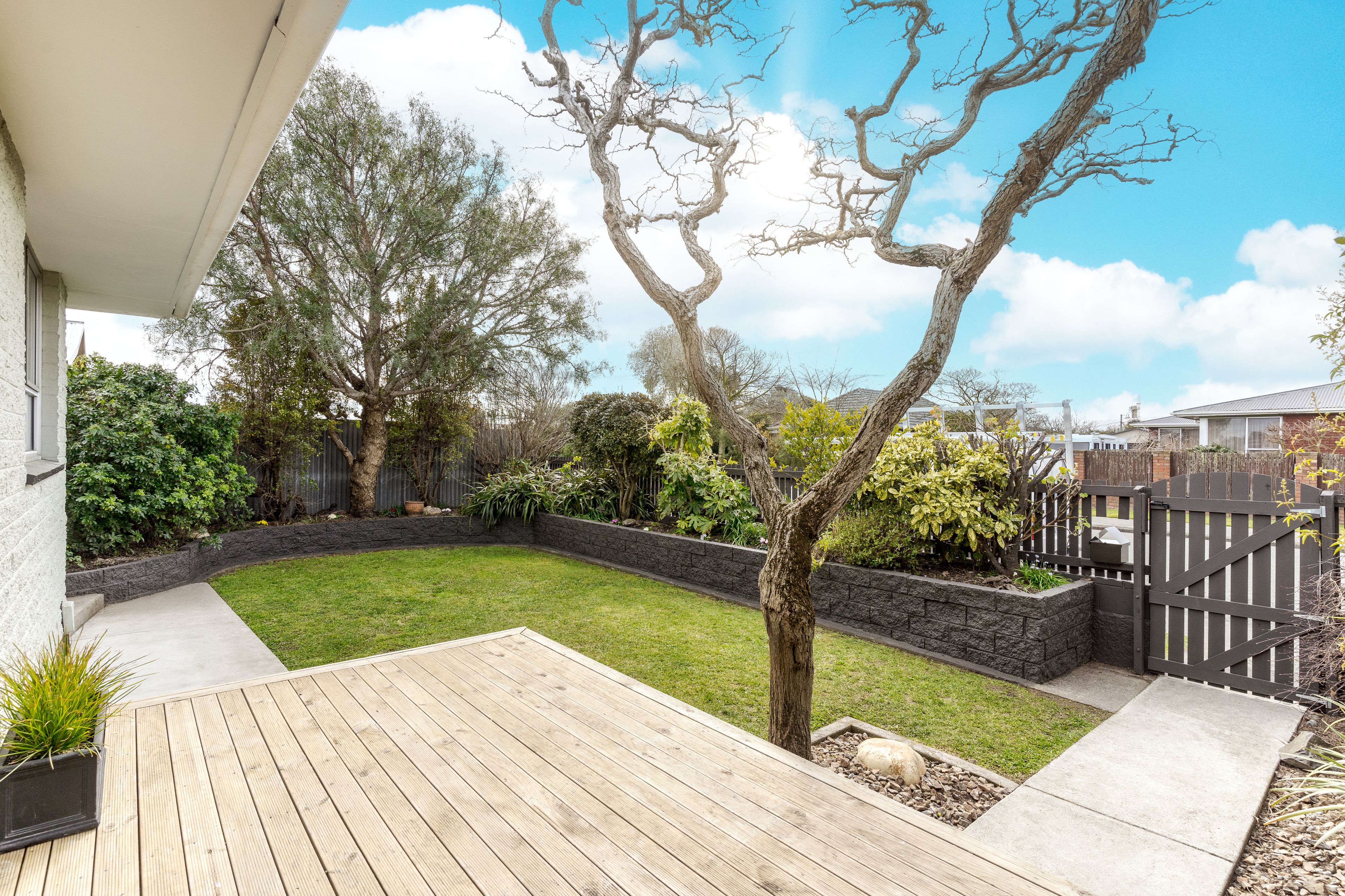 2/18 Oakhampton Street, Hornby, Christchurch City