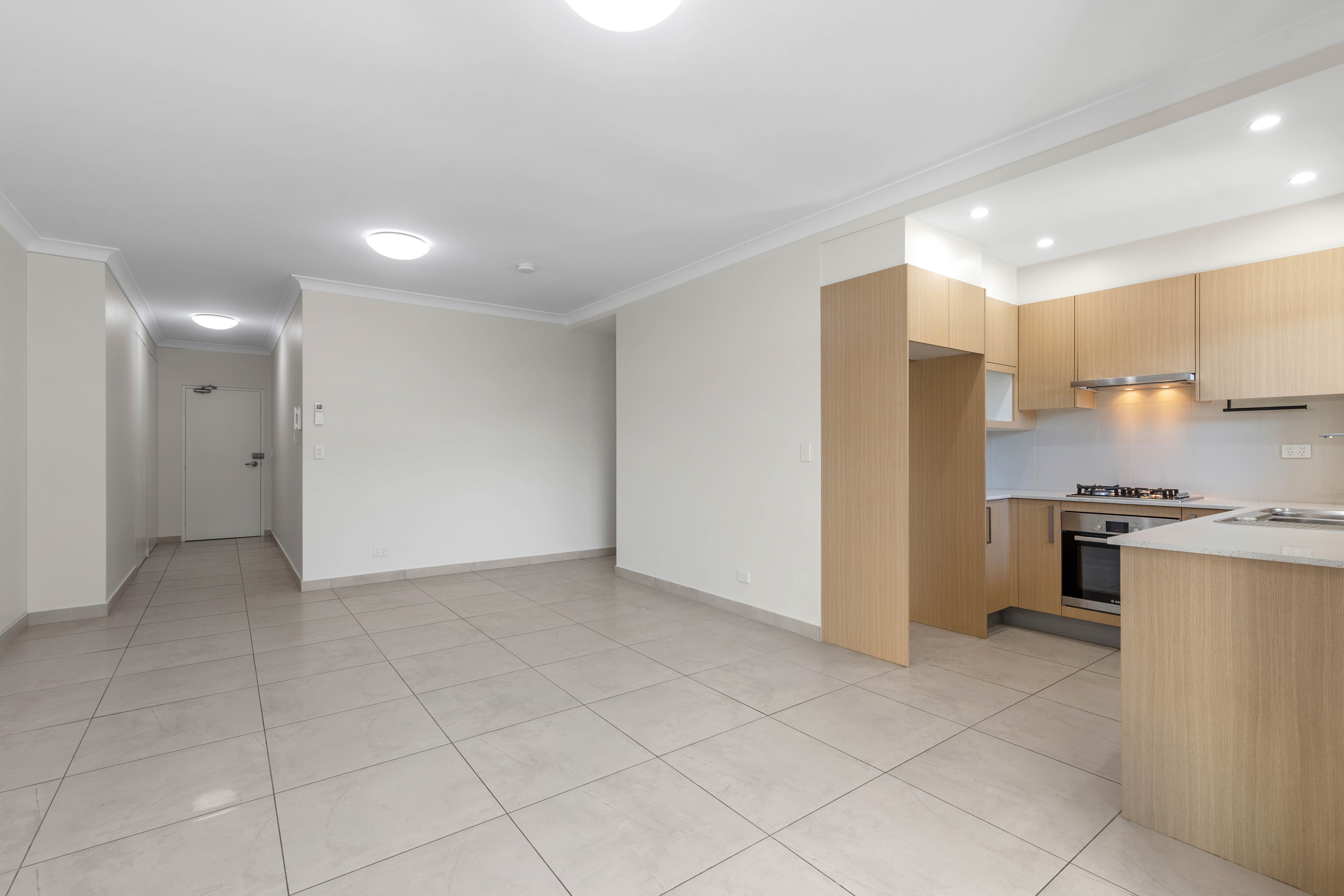 6/5-7 Richards Avenue — photo 3 of 11