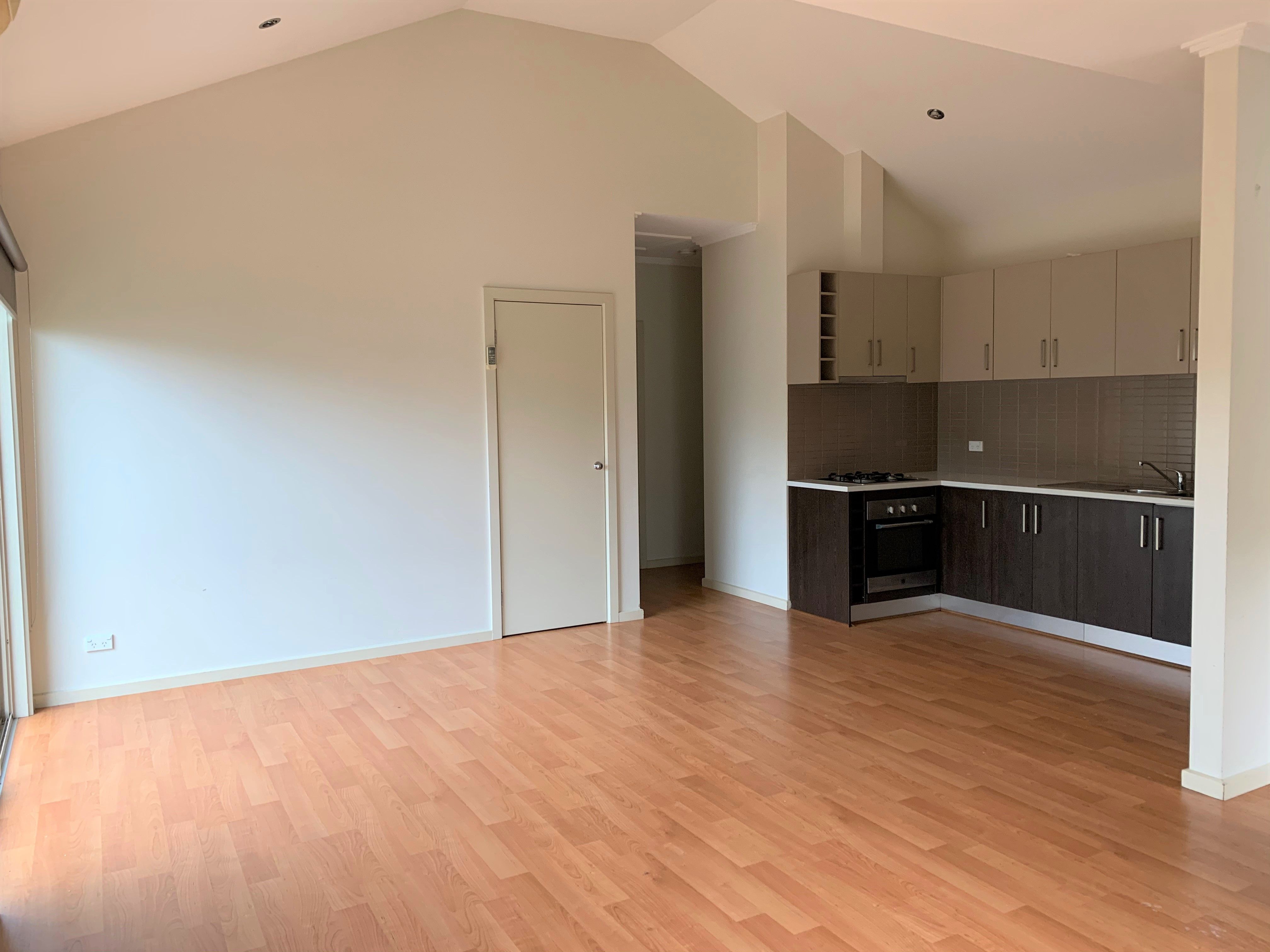 4/159 Rathcown Road, Reservoir, VIC 3073
