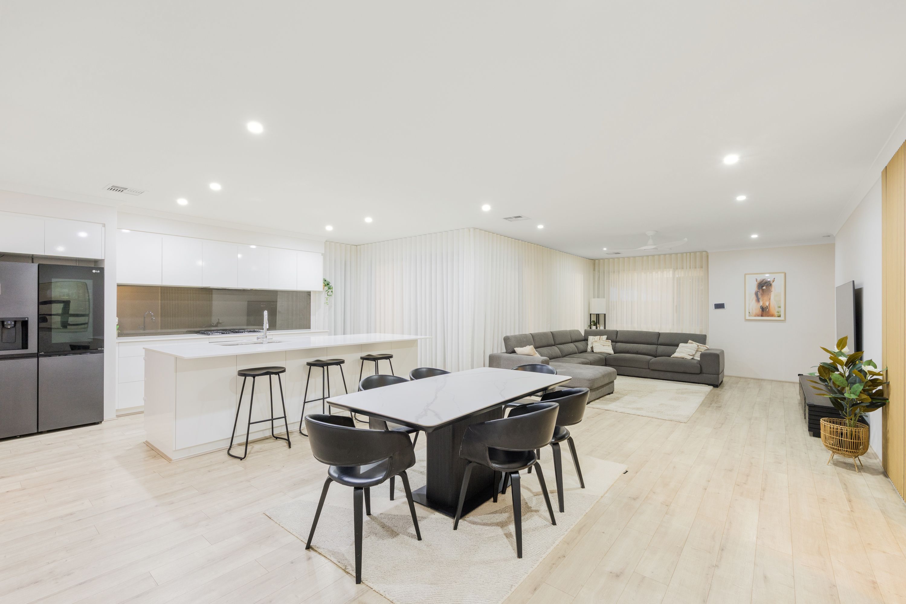 57 Shepparton Boulevard — photo 3 of 22