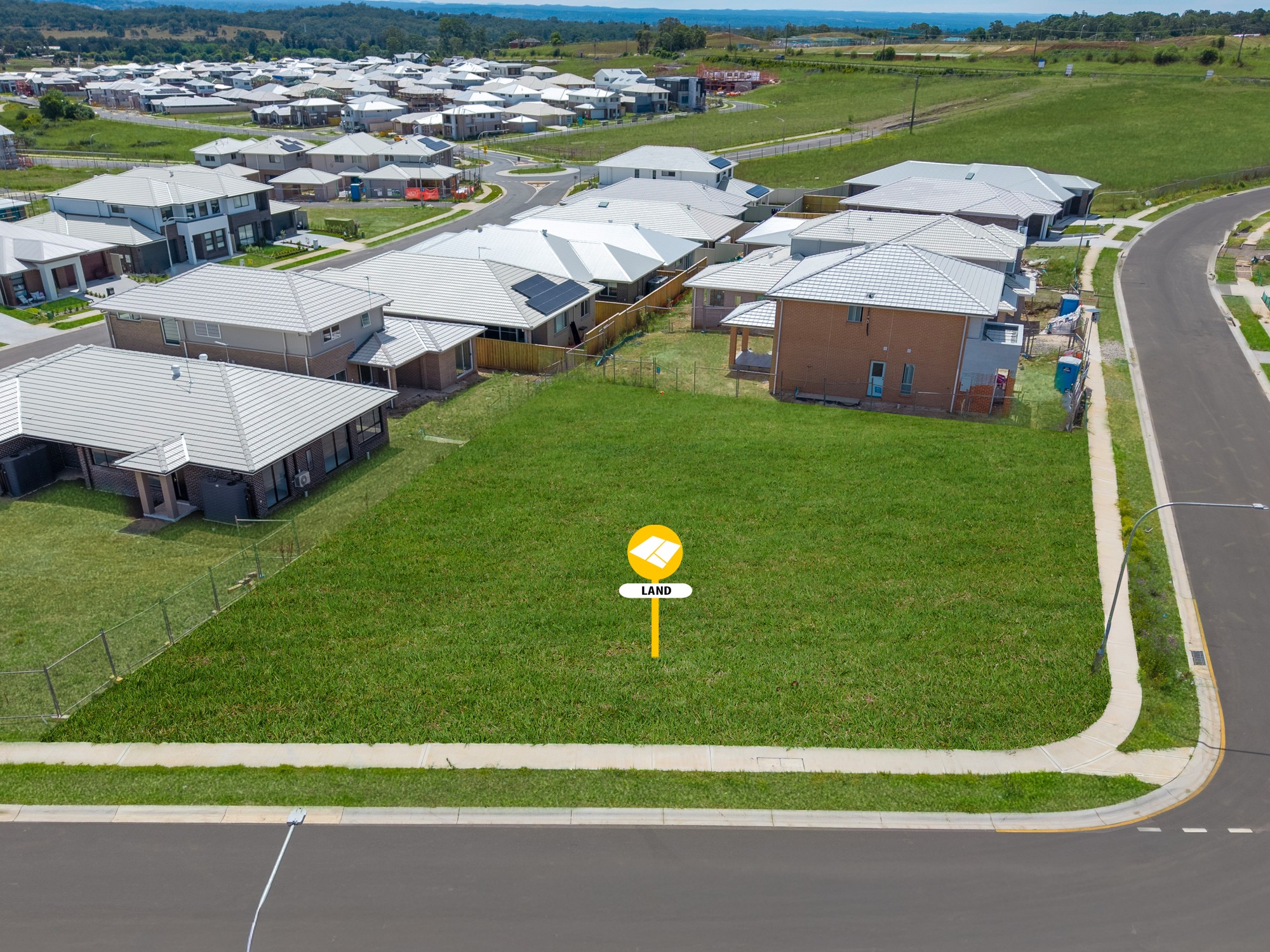 226 Biscay Circuit, Menangle Park, NSW 2563