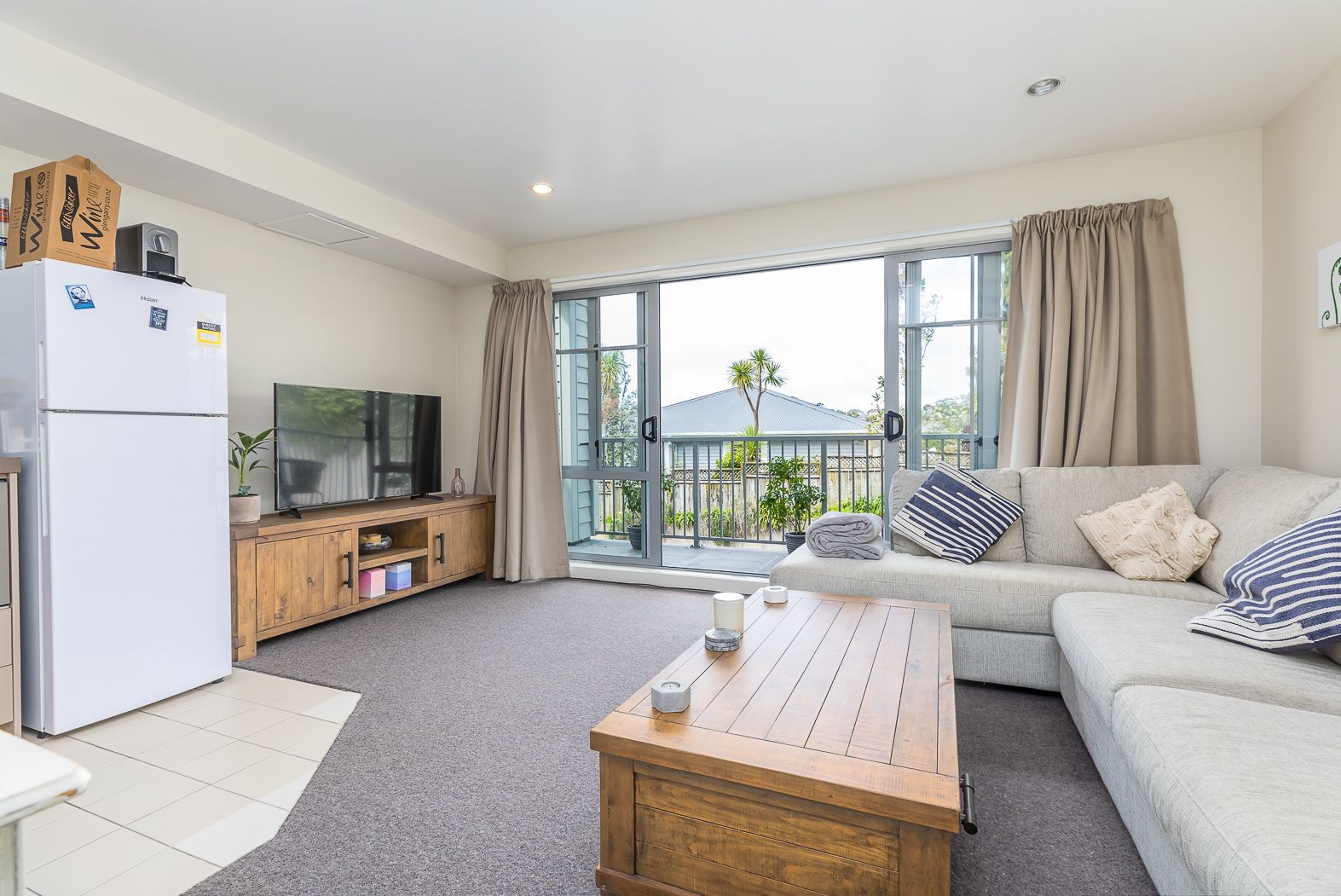1N/3 Keystone Avenue, Mount Roskill, Auckland City