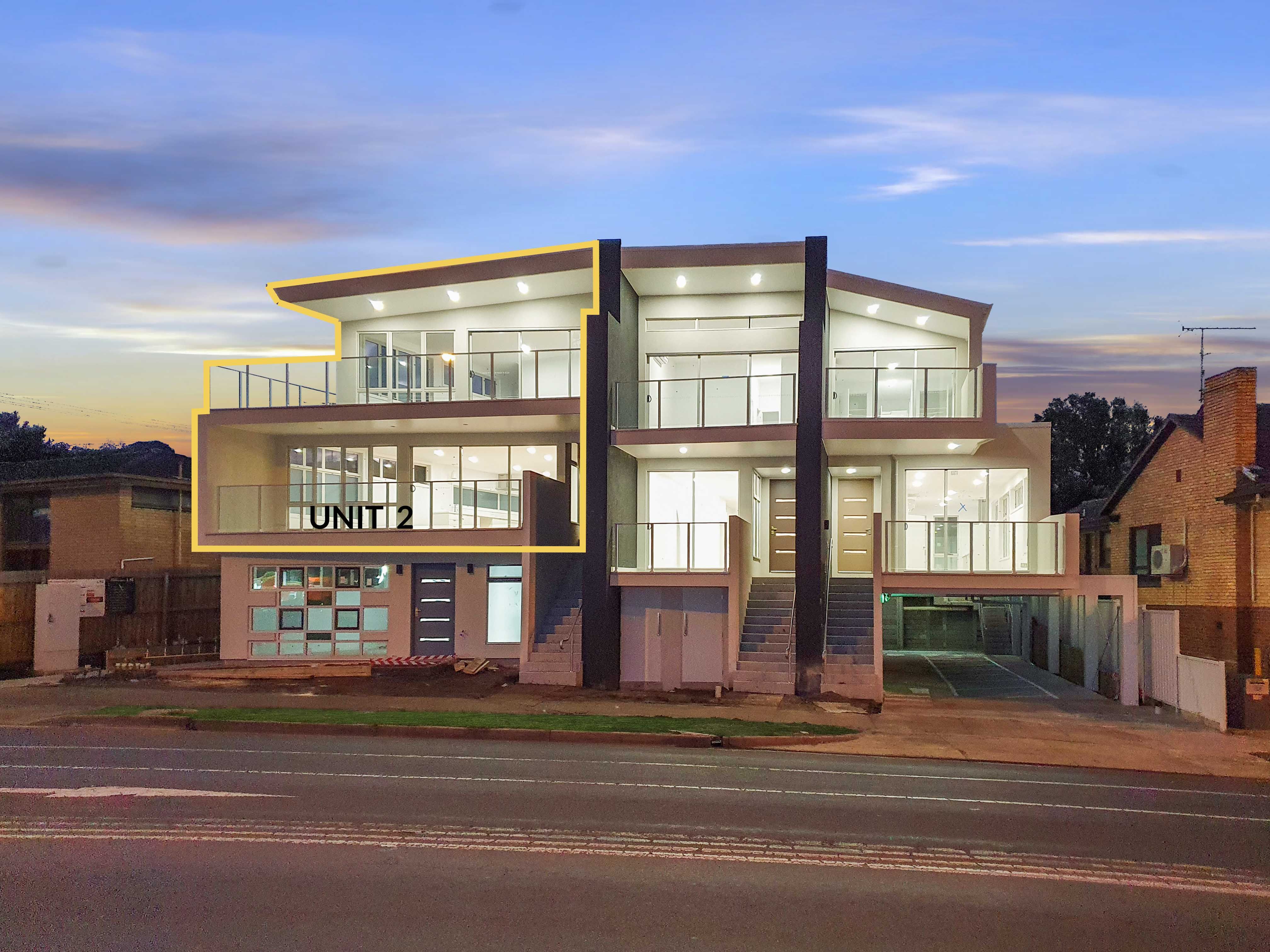 2/54 Barrabool Road, Highton, VIC 3216