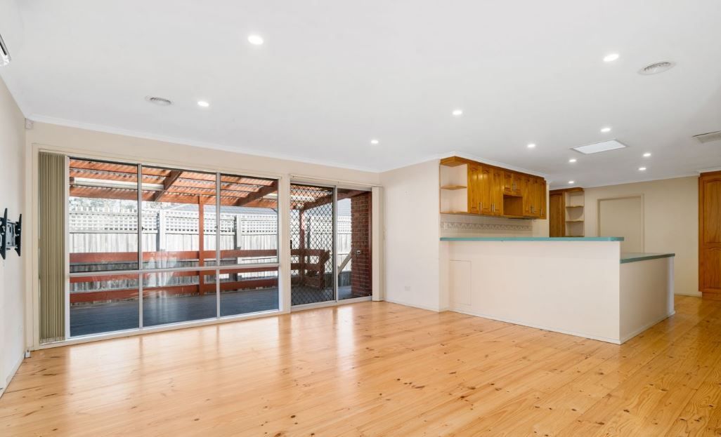 2/16 McGuiness Road, Bentleigh East, VIC 3165