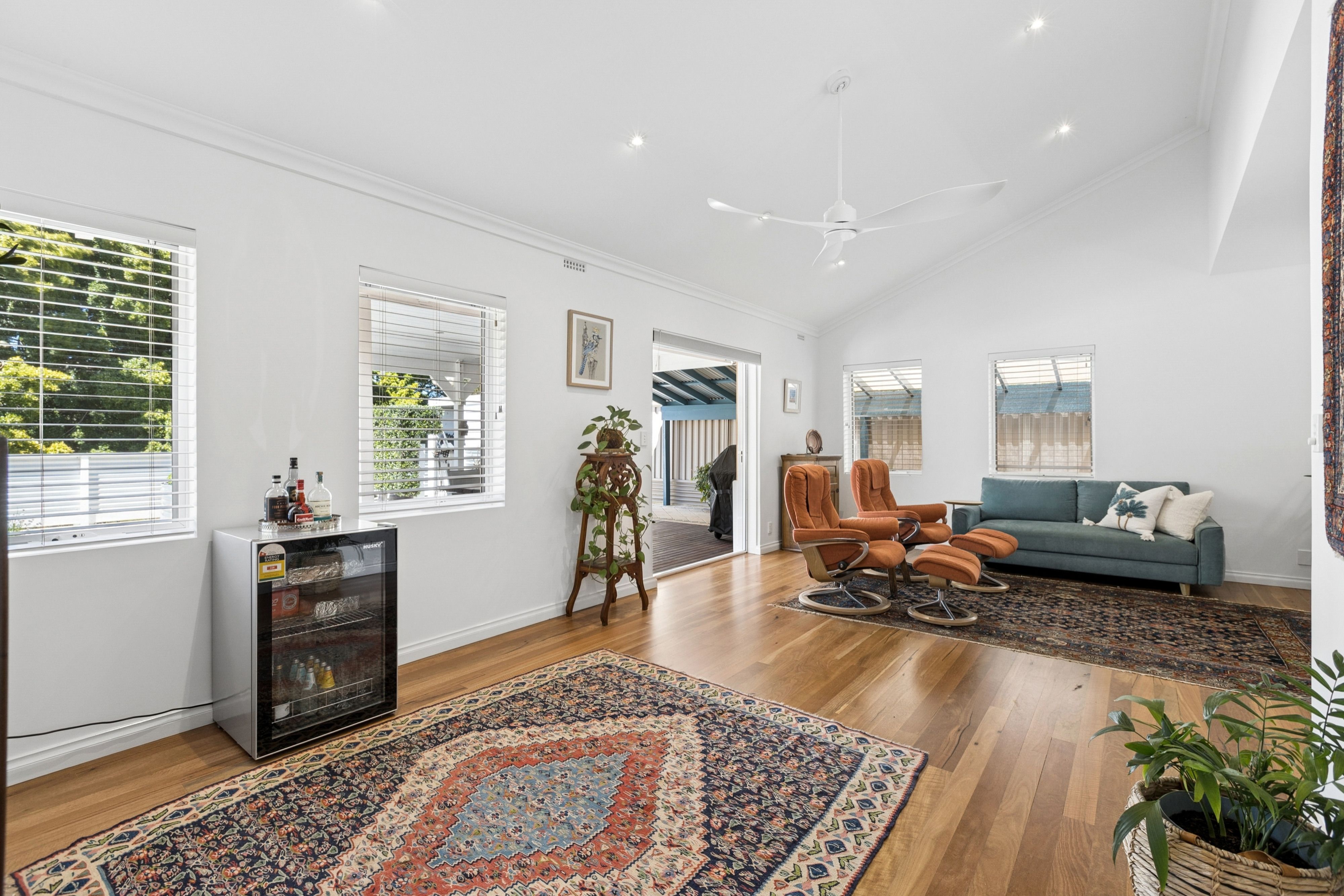 44 Cowper Road — photo 11 of 24