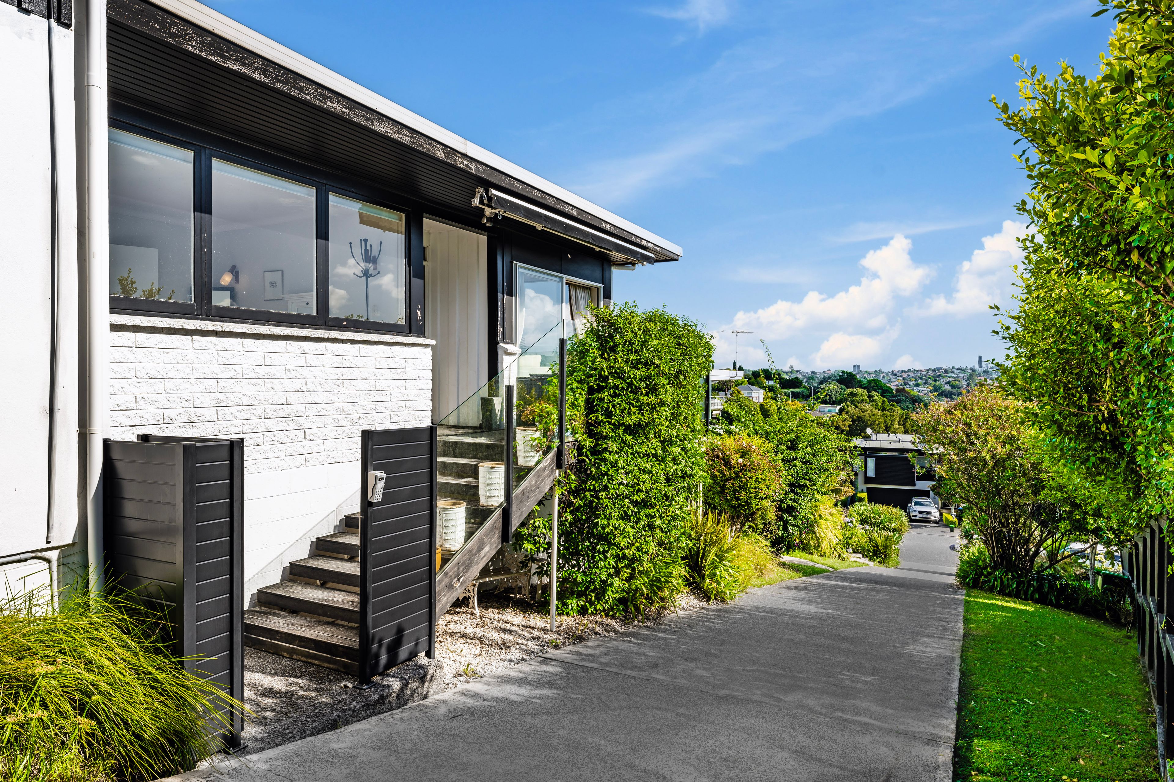 4/128 Paritai Drive, Orakei