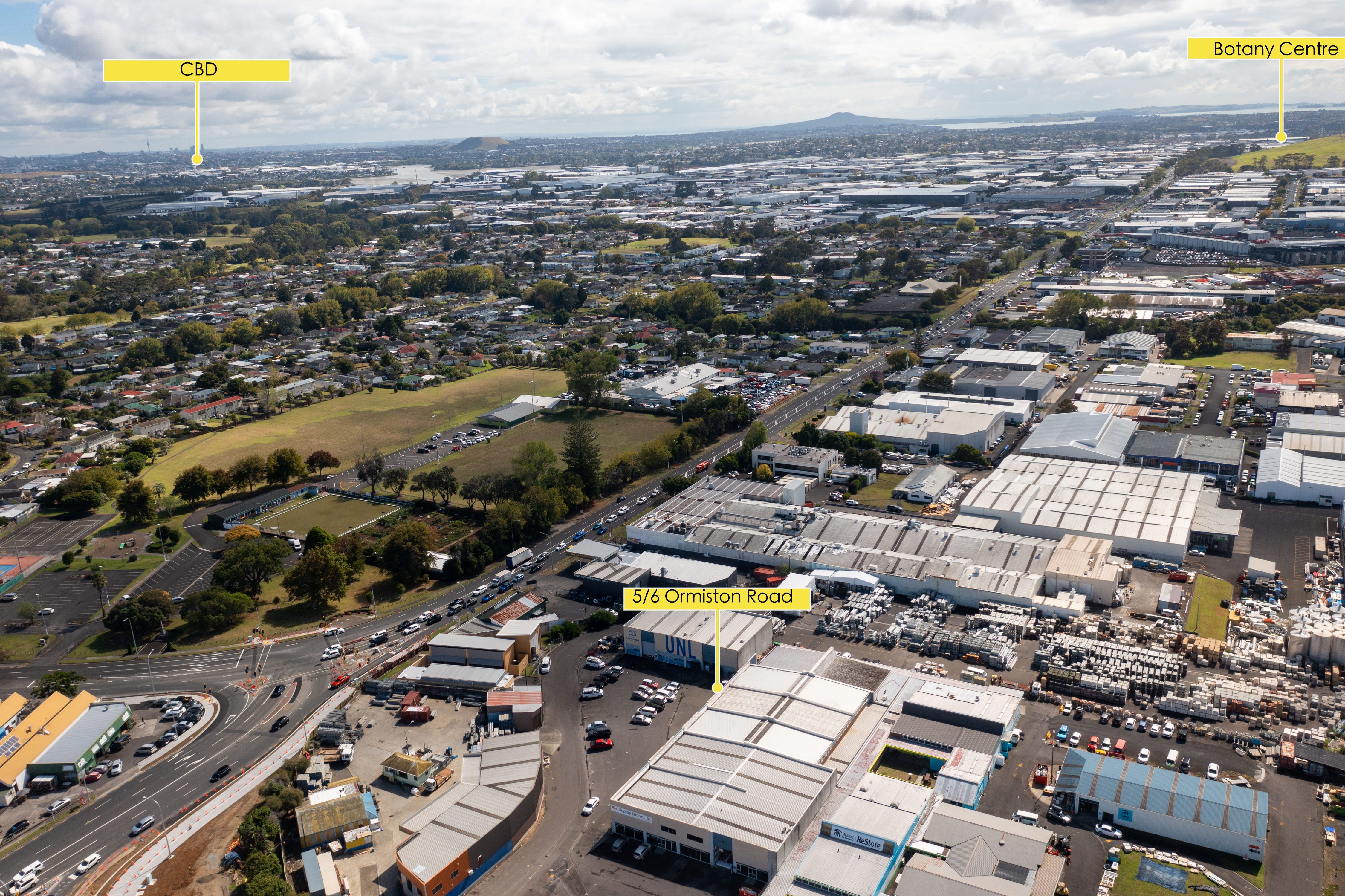5/6 Ormiston Road, Flat Bush, Manukau City