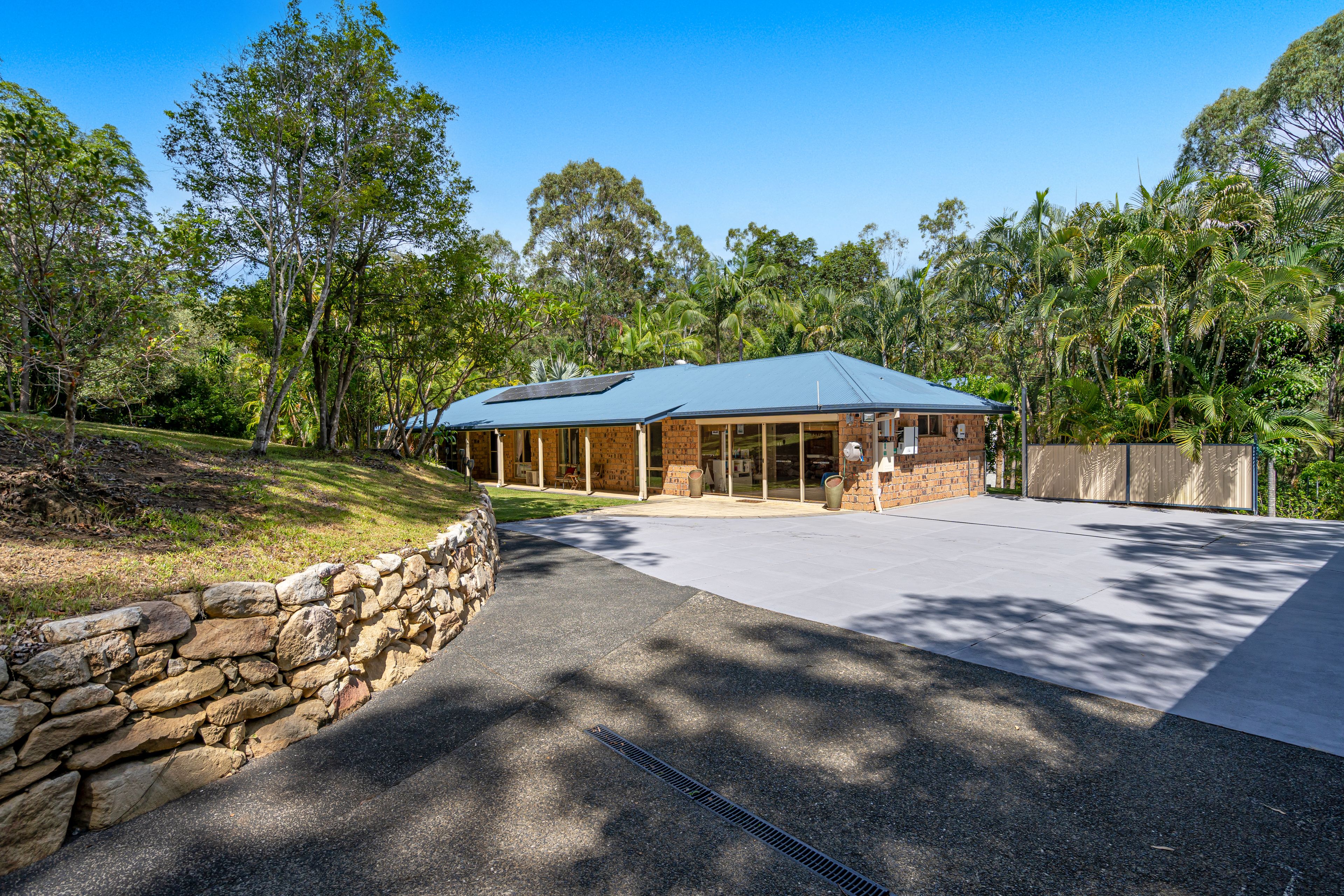 13 The Spur, Worongary, QLD 4213 Sold House Ray White TMG