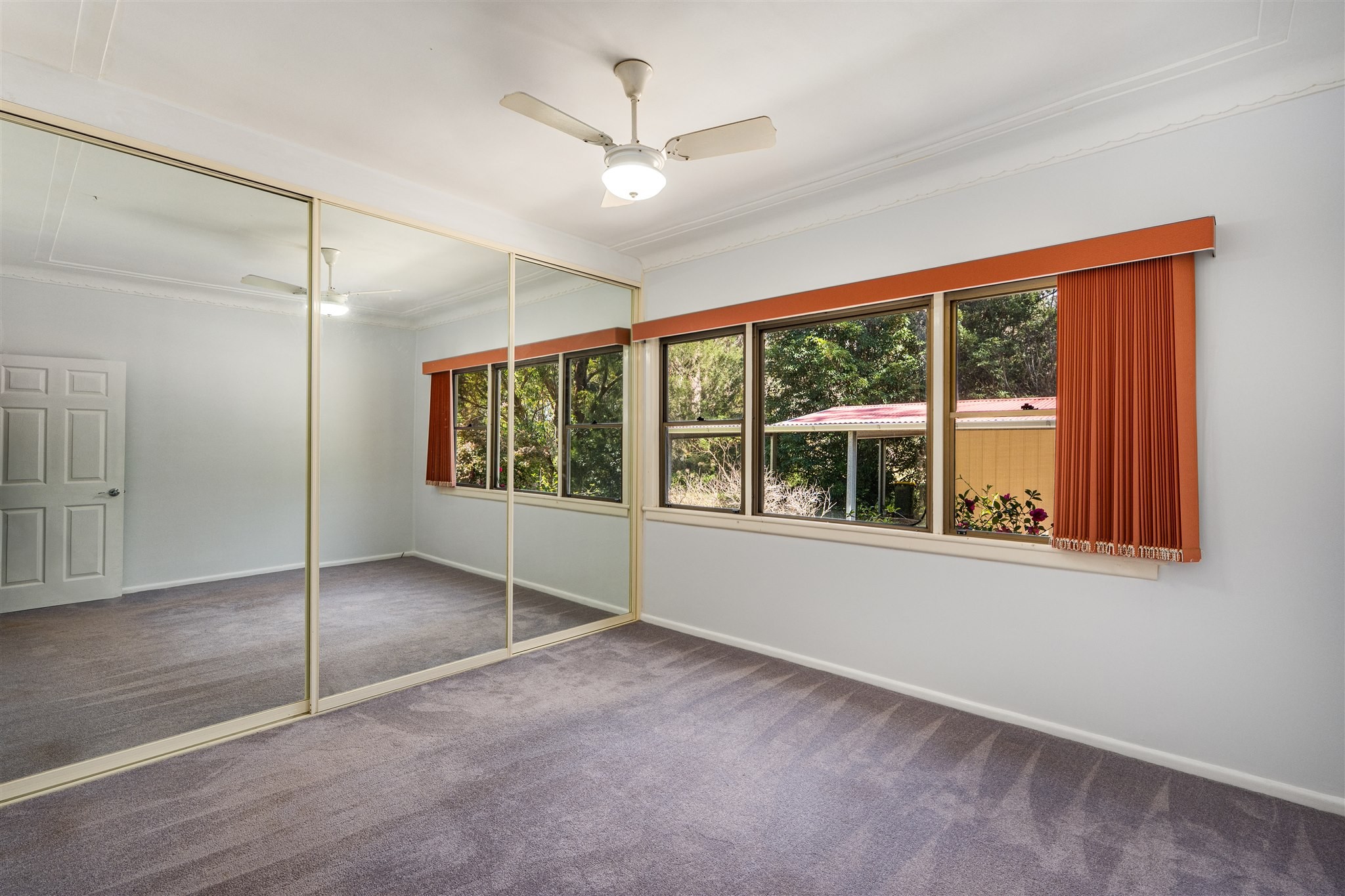 10 Rocky Waterholes Road, Hill Top, NSW 2575