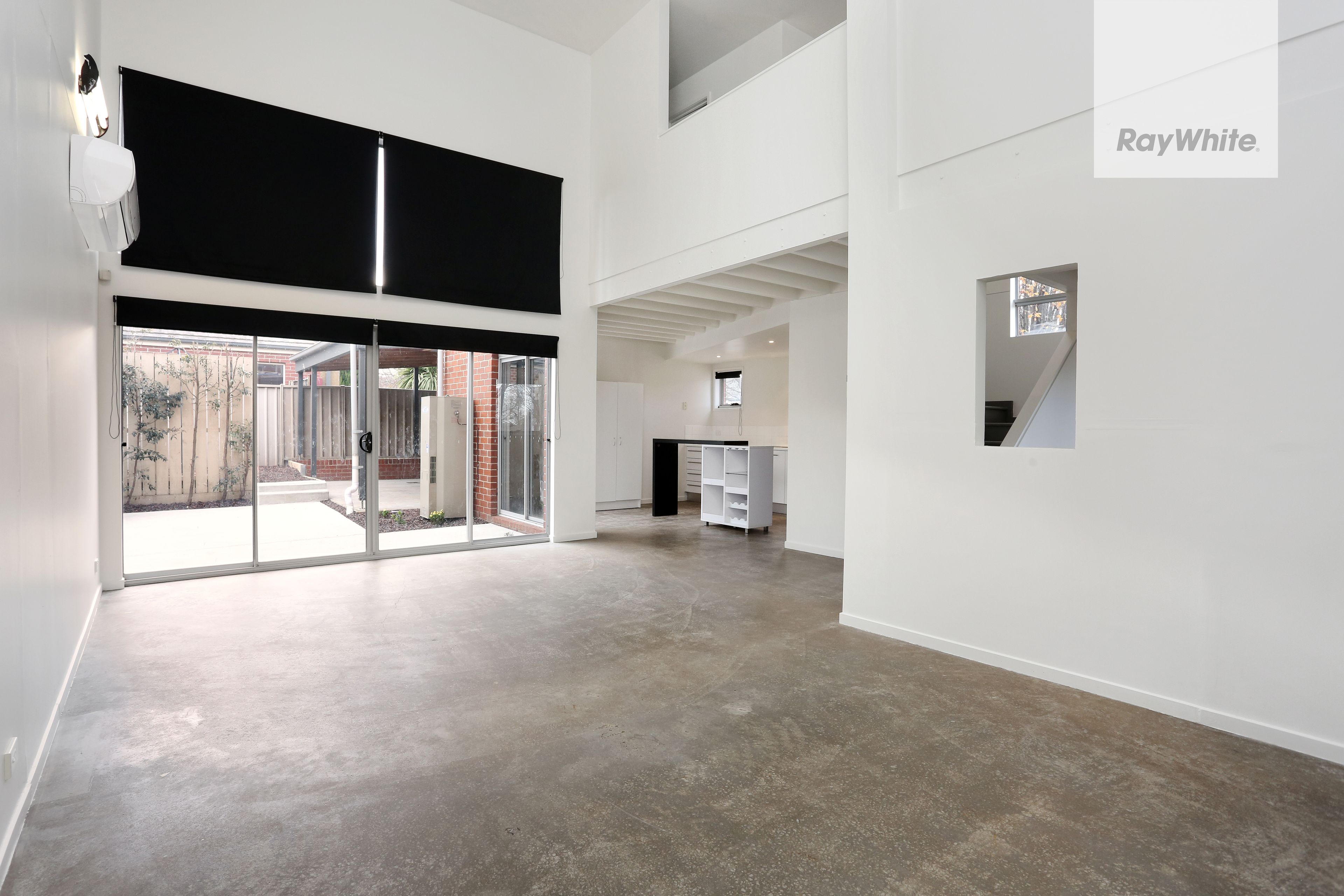 2 Gunning Lane, Craigieburn, VIC 3064