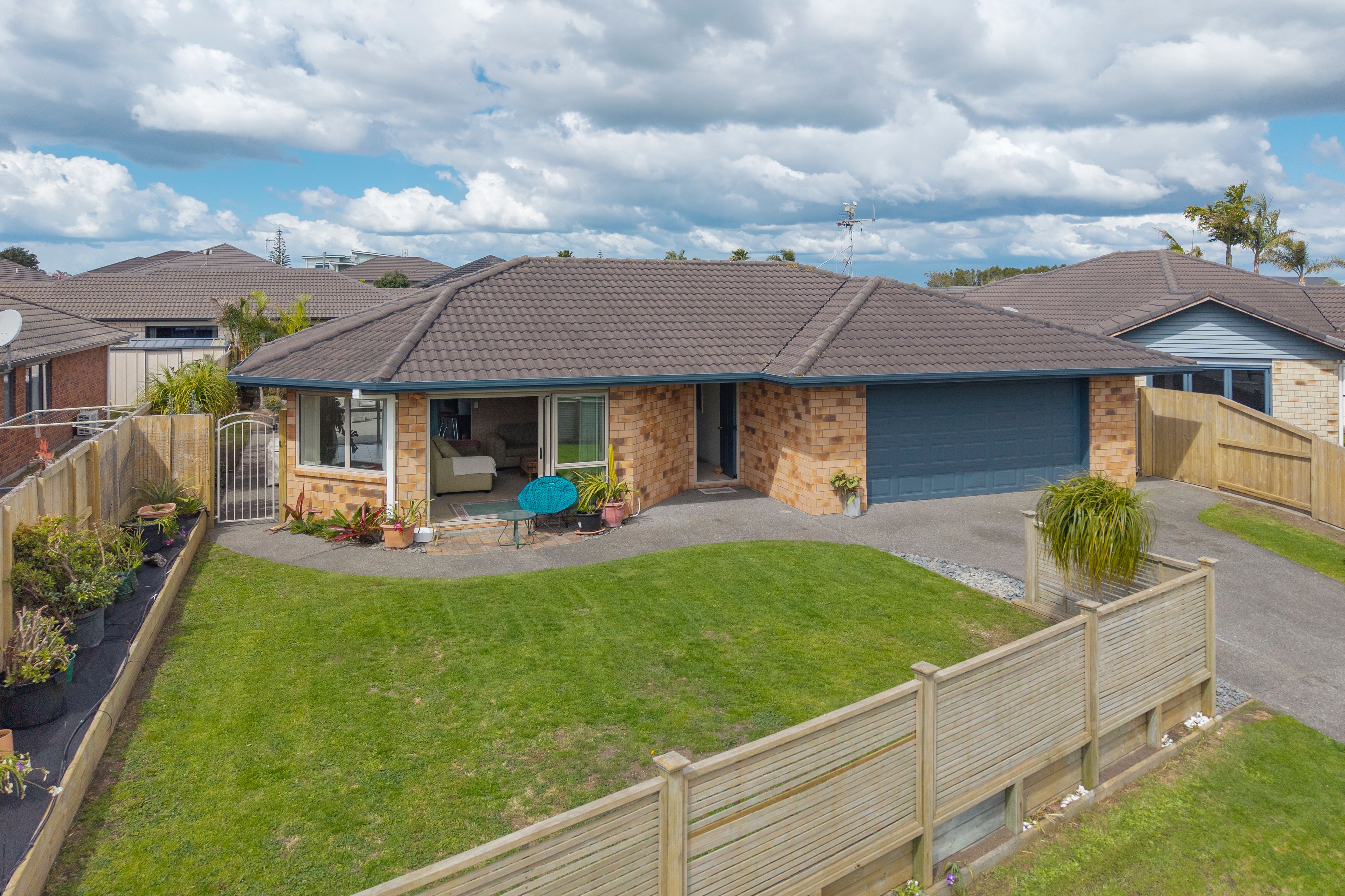 8 Thompson Drive, Papamoa Beach, Tauranga City