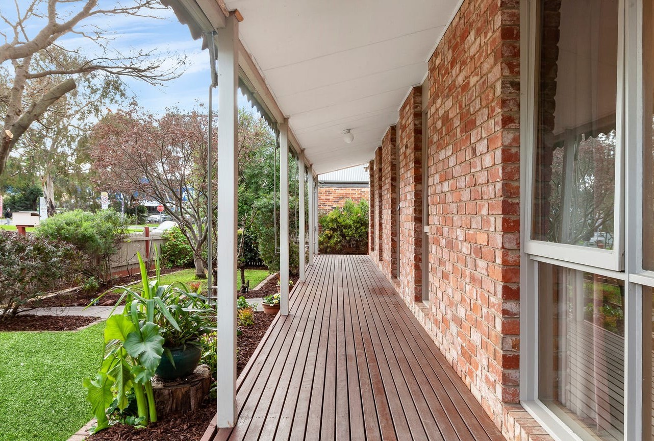 2 Bruford Street, Diamond Creek, VIC 3089