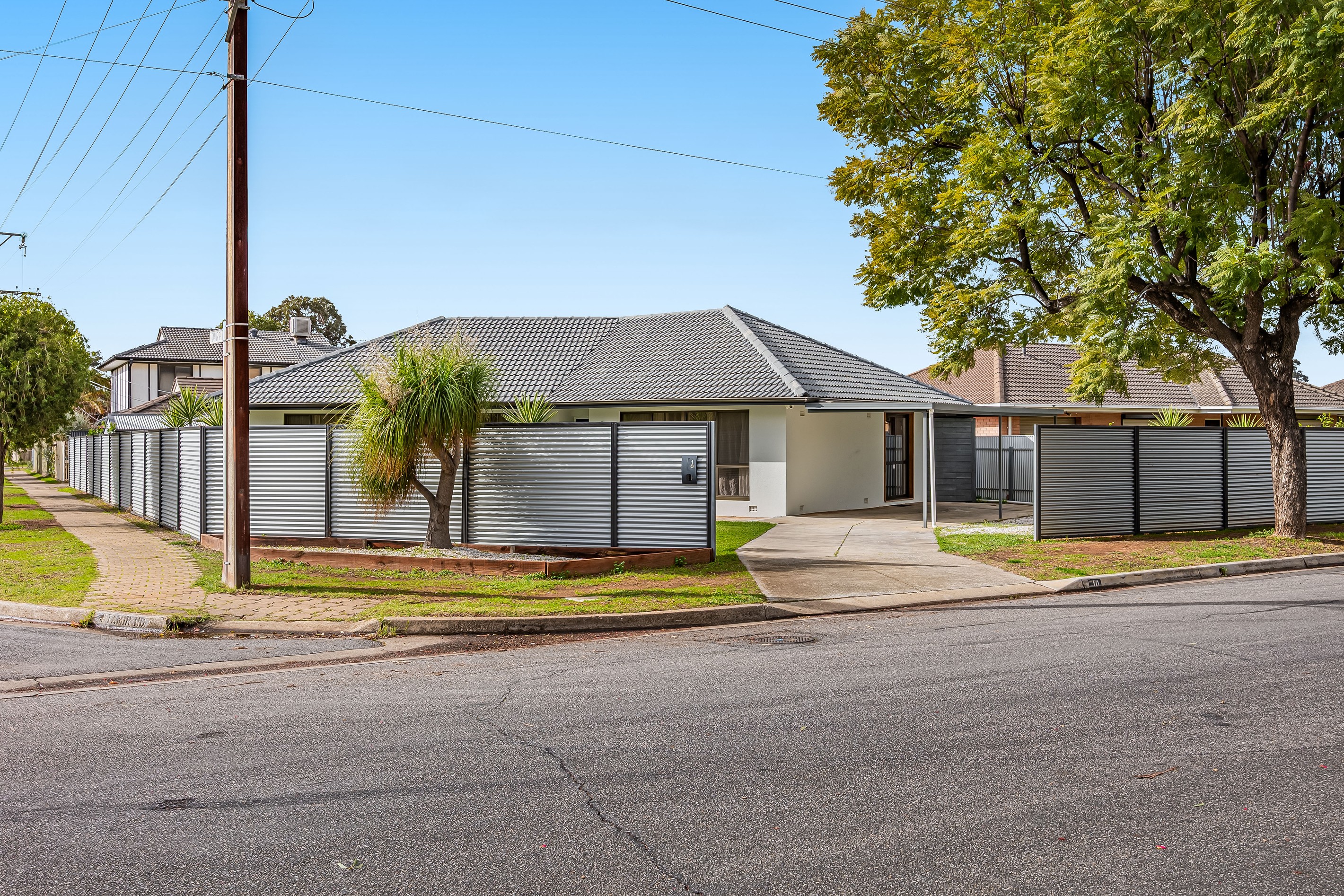 10 Lamorna Parade, Parafield Gardens, SA 5107