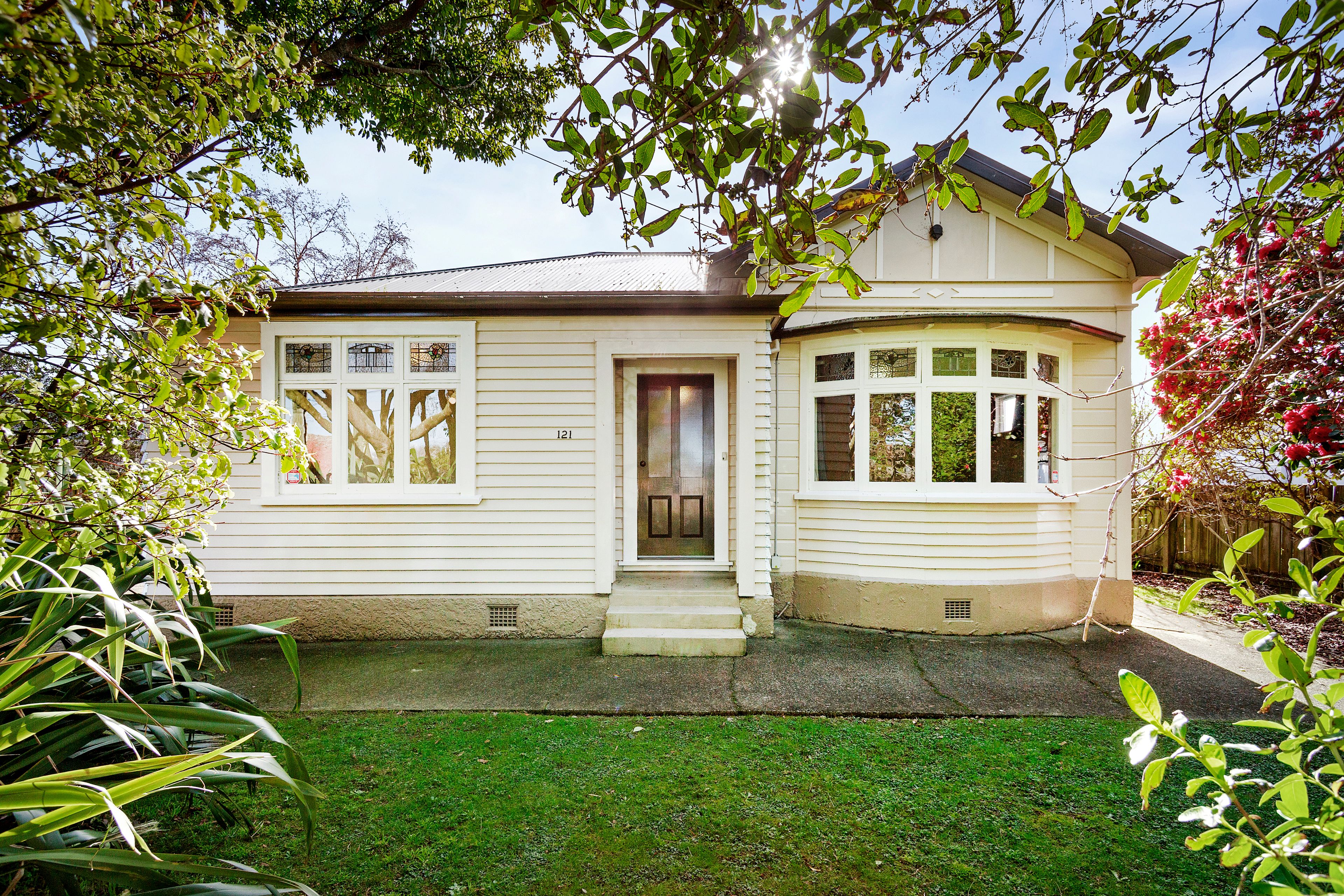 121 Epuni Street, Epuni, Lower Hutt City 5011 - Sold House - Ray White ...