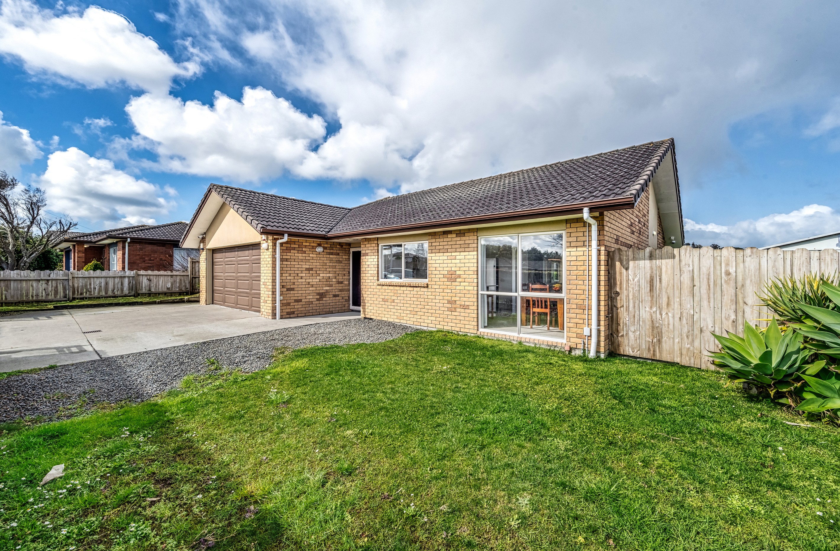 17 Carrick Glen Avenue, Flat Bush, Manukau City