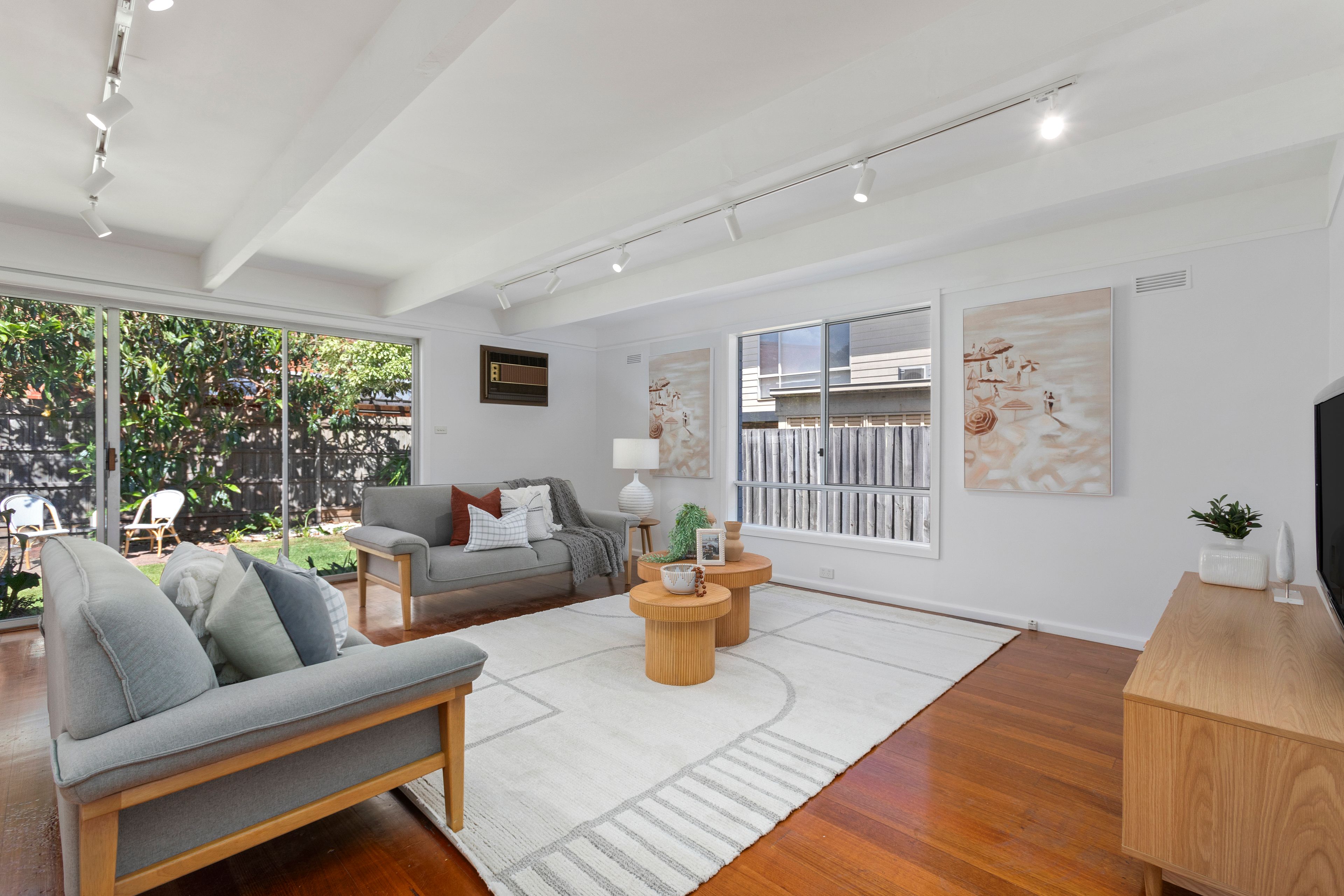 20 Snowdon Drive, Cheltenham, VIC 3192