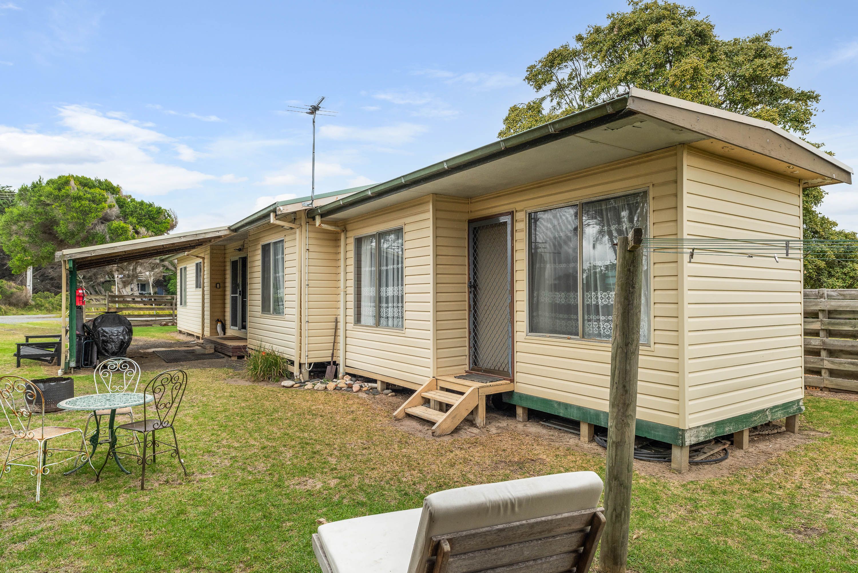 32 Page Avenue, Surf Beach, VIC 3922