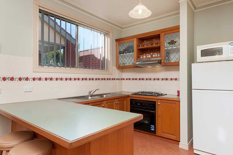 12 Pinnock Avenue, Roxburgh Park, VIC 3064