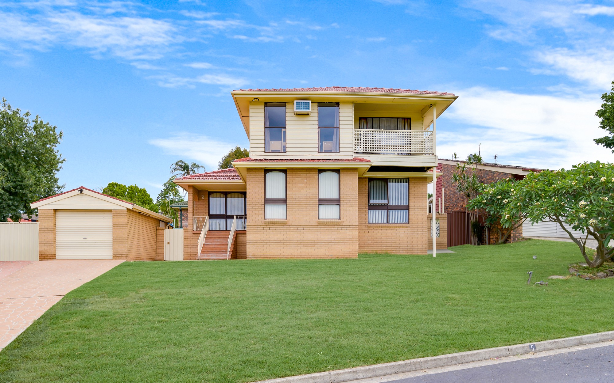 5 Burke Street, Ruse, NSW 2560