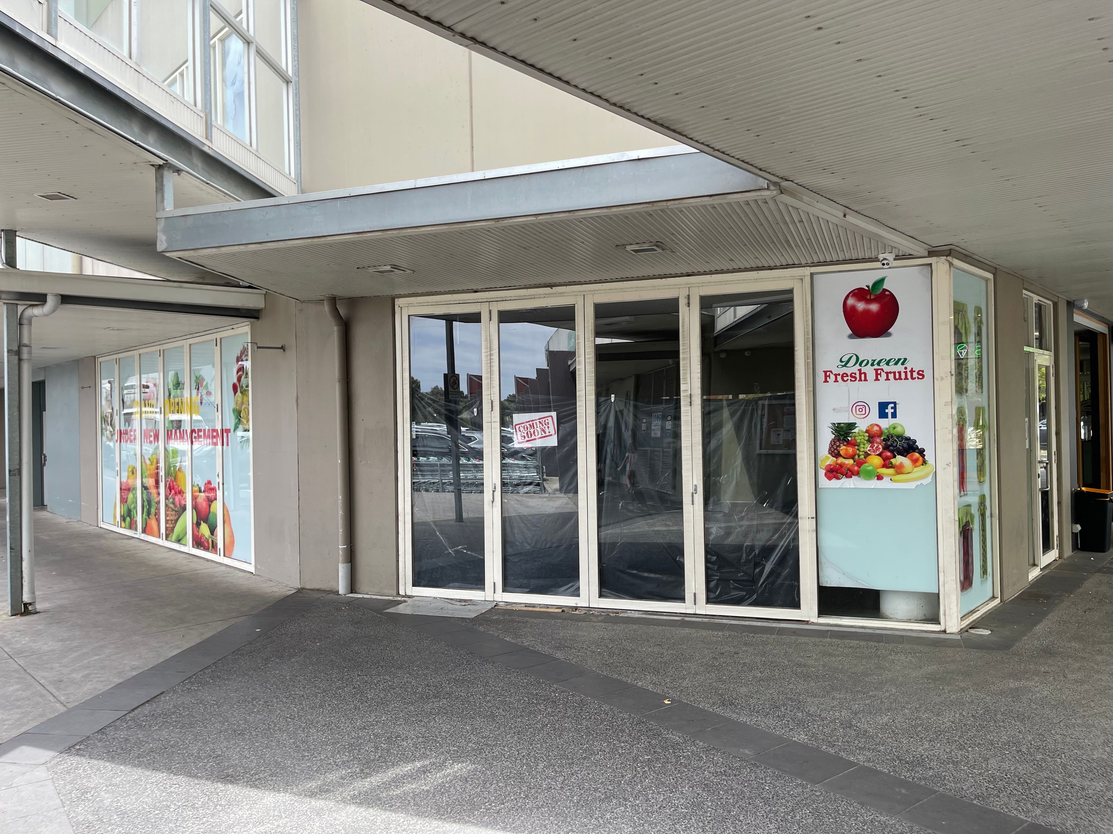 Shop 18/95 Hazel Glen Drive, Doreen, VIC 3754