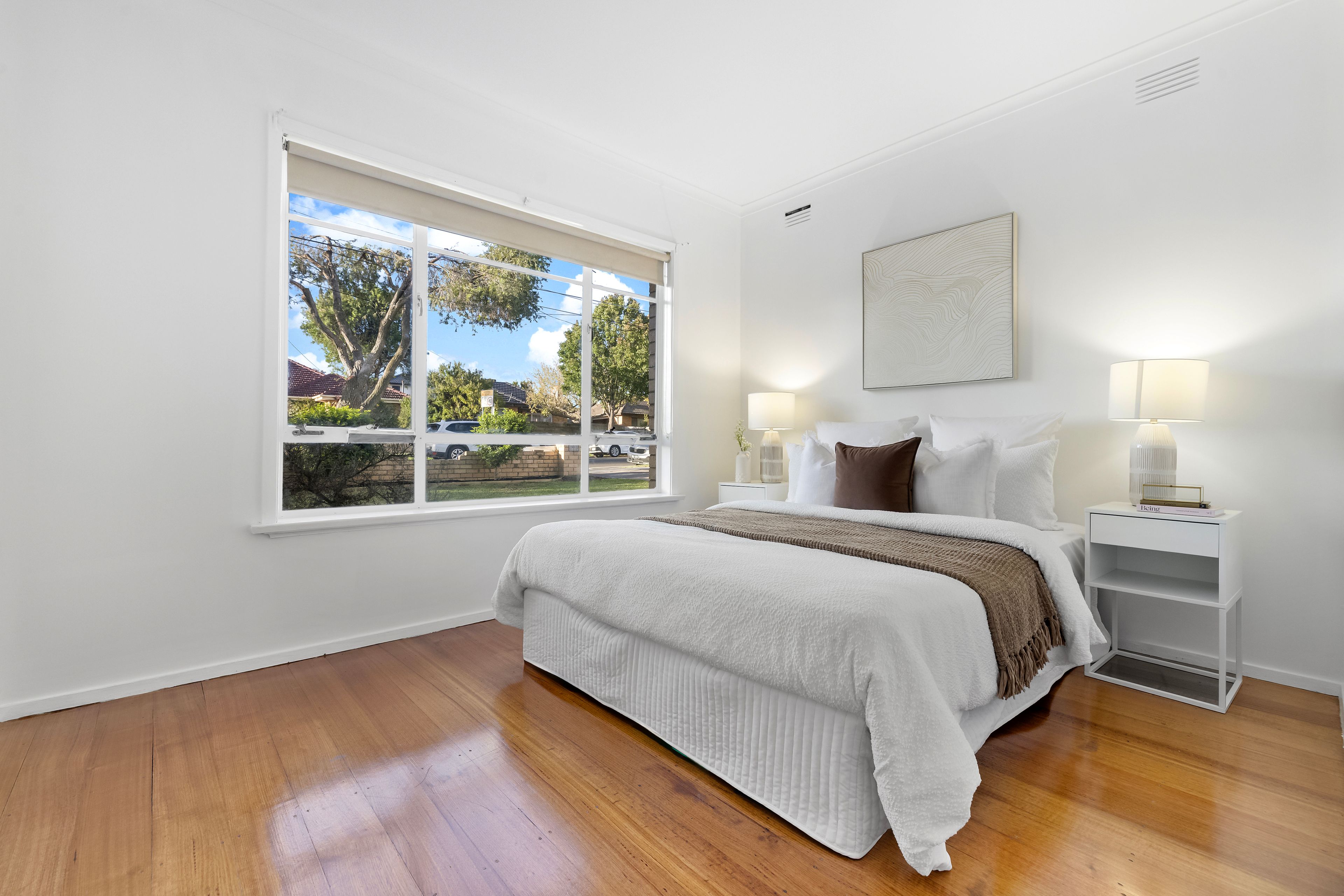 76 Bernard Street — photo 4 of 11