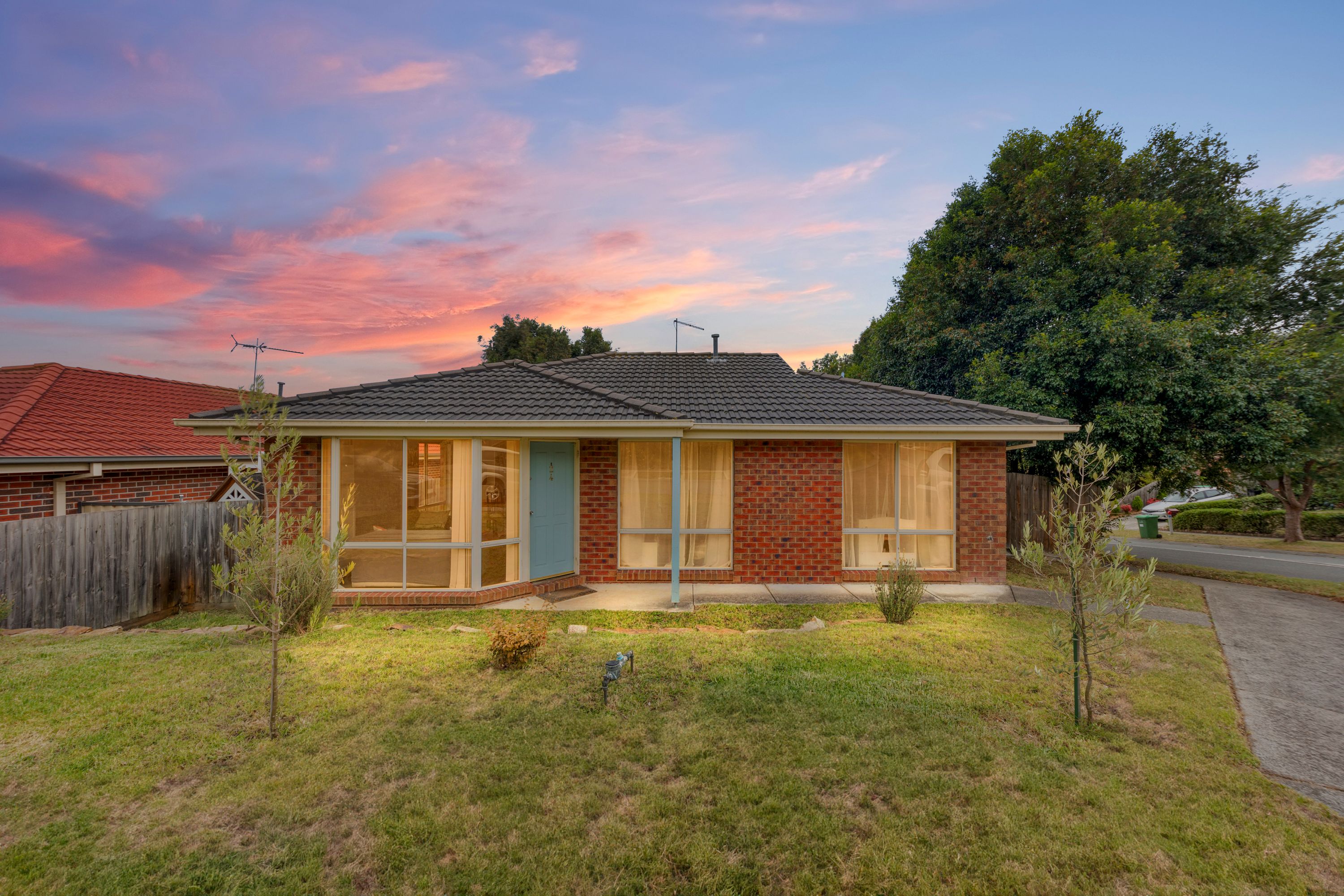 24 Silver Gum Drive, Pakenham VIC 3810