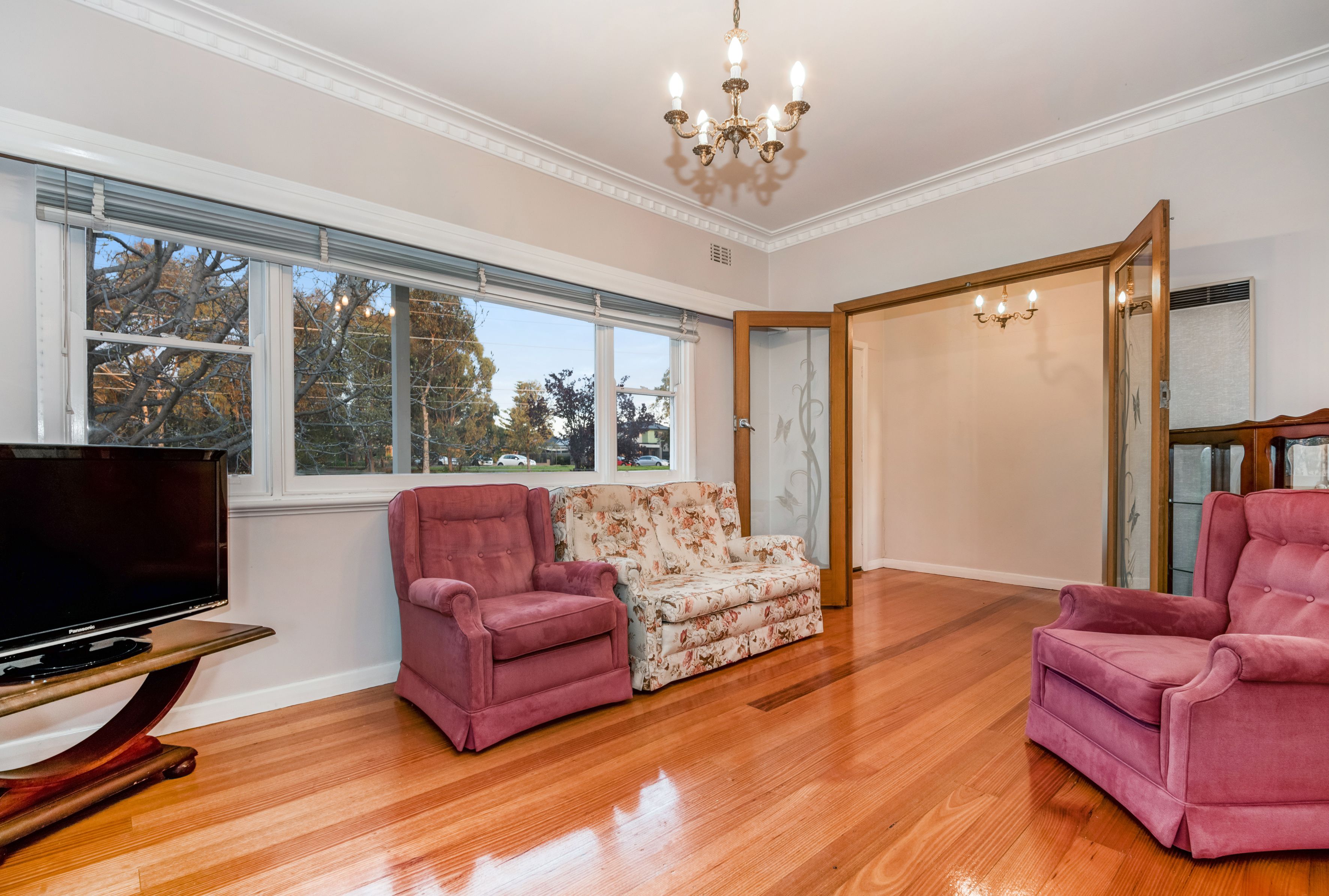 97 Cheddar Road, Reservoir, VIC 3073