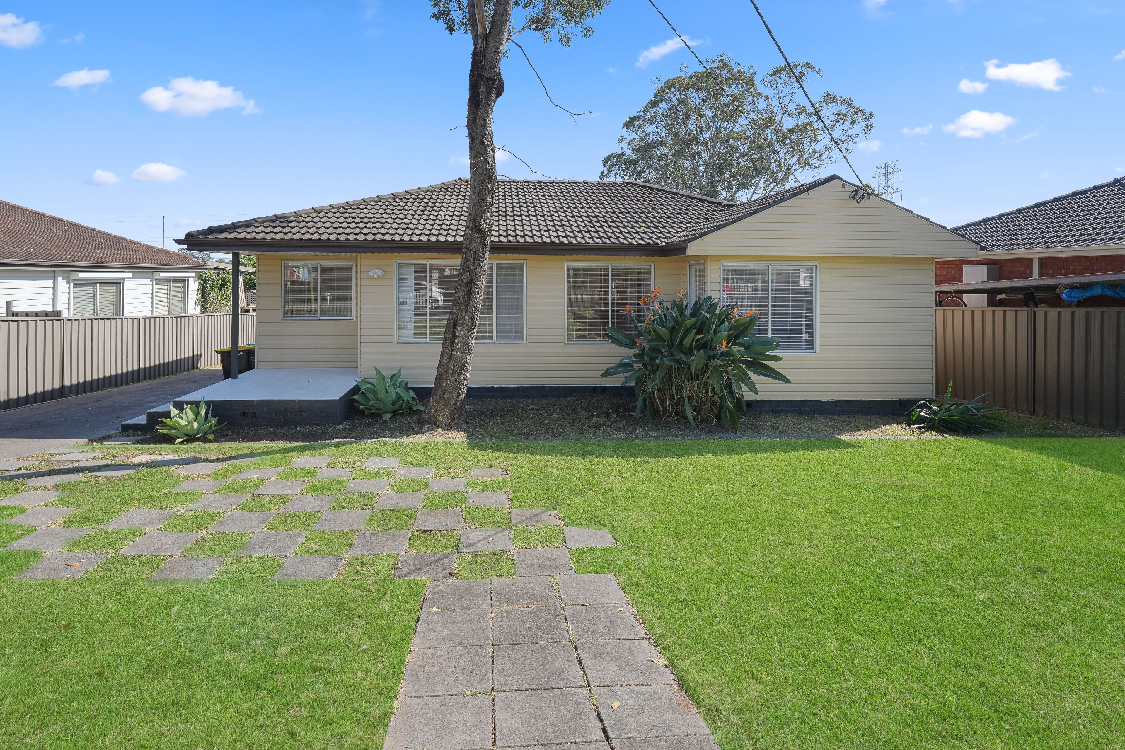 97 Barlow Street, Cambridge Park NSW 2747