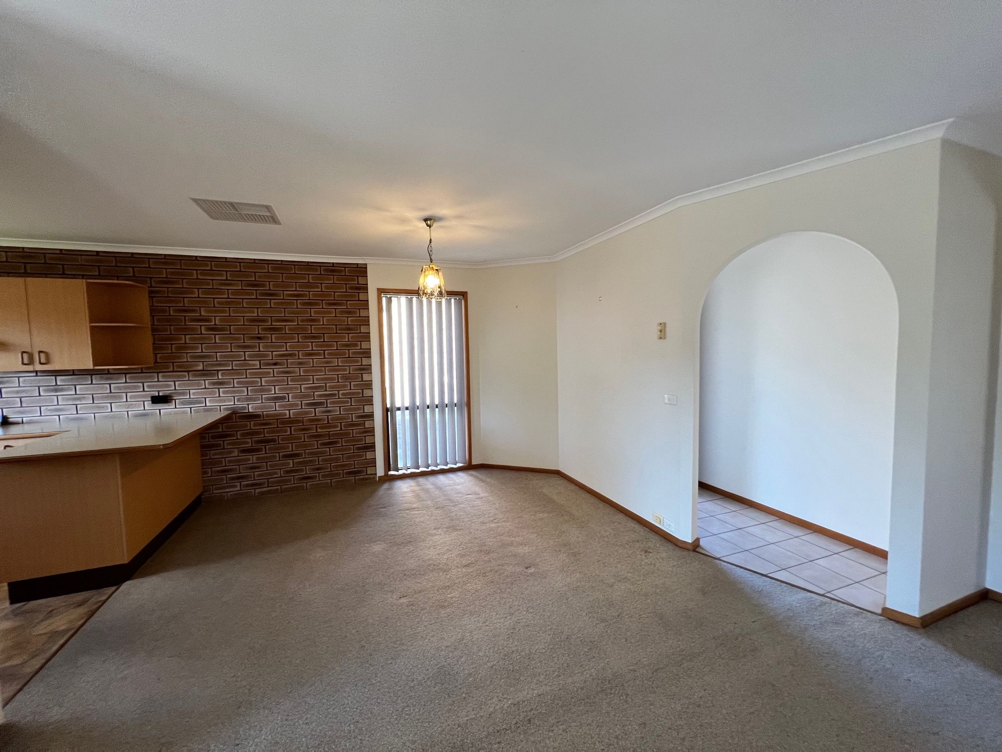 2/8 John Court, North Albury, NSW 2640