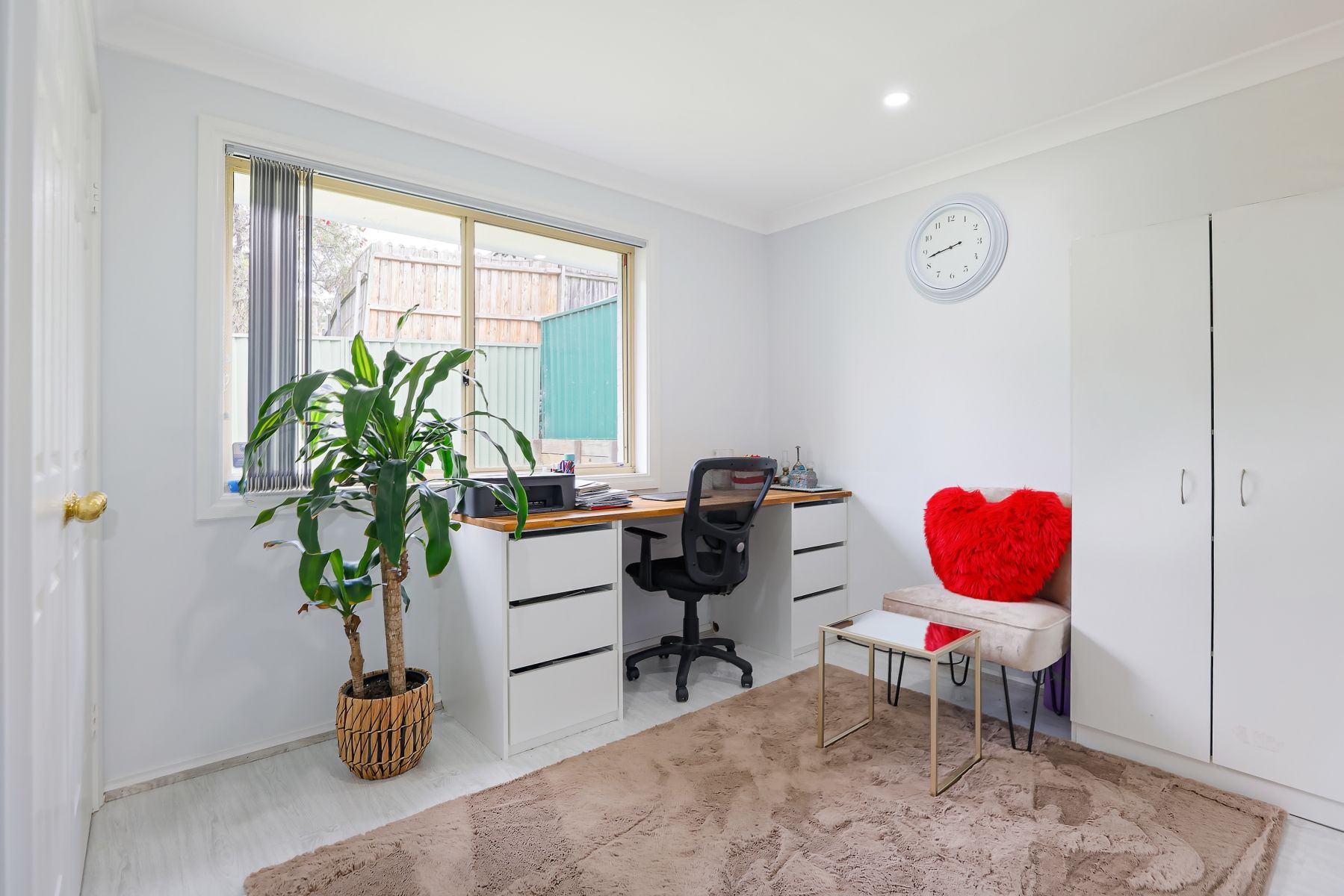 32 Oriole Street, Glenmore Park, NSW