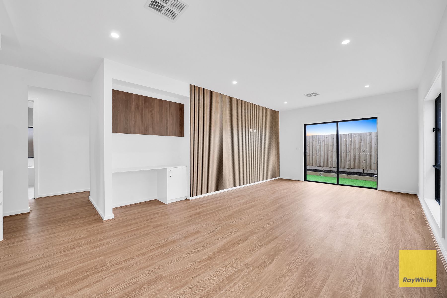 5 Dunphy Street — photo 17 of 22