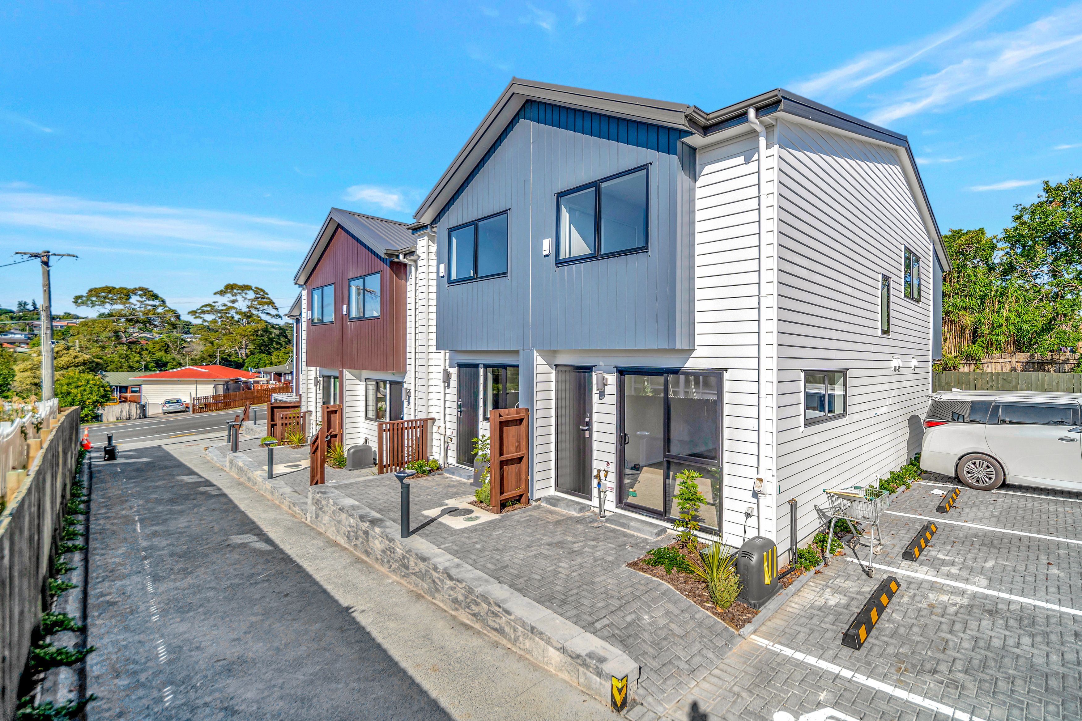 106 Triangle Road, Massey, Waitakere City