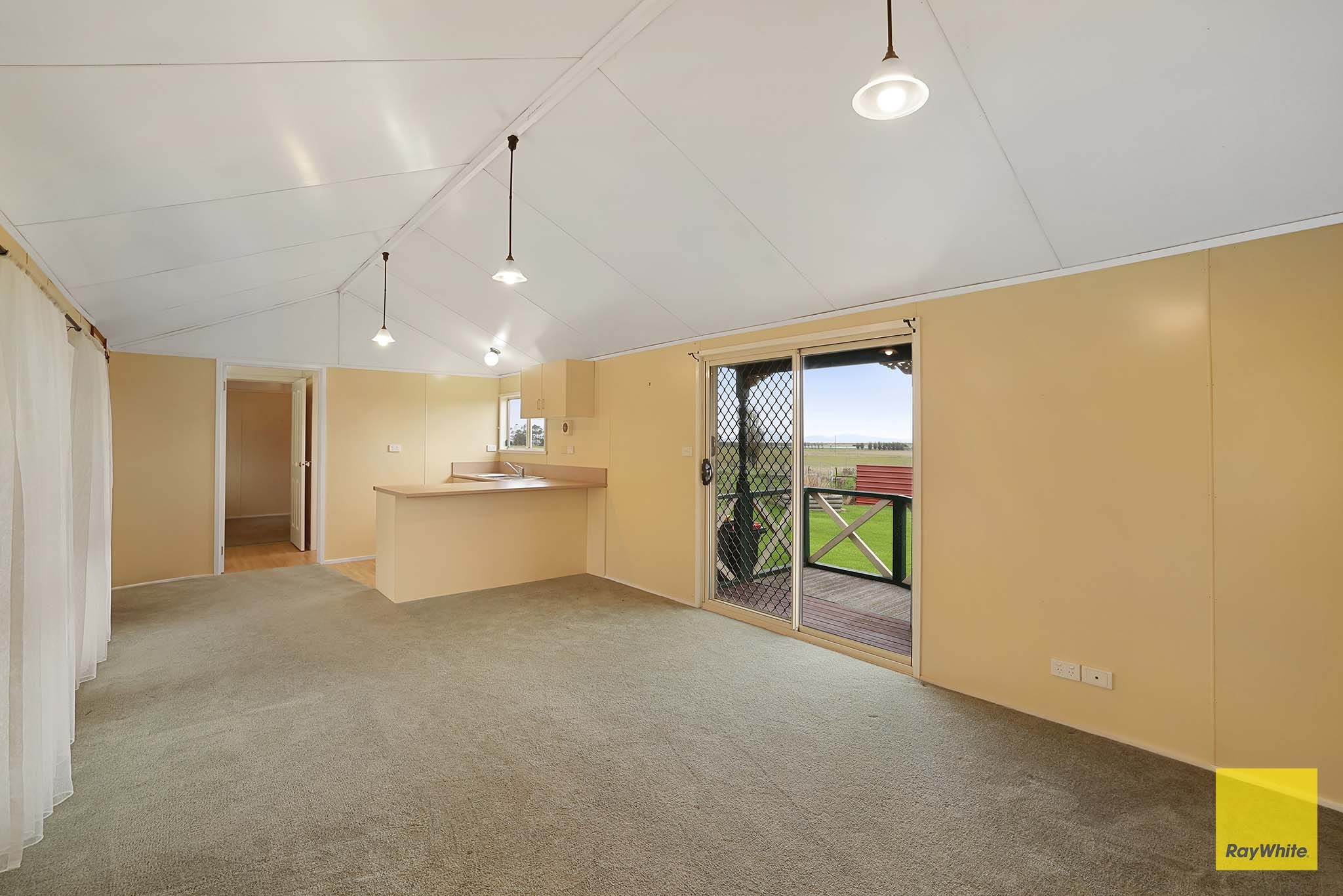 96 Victoria Street, Toora, VIC 3962