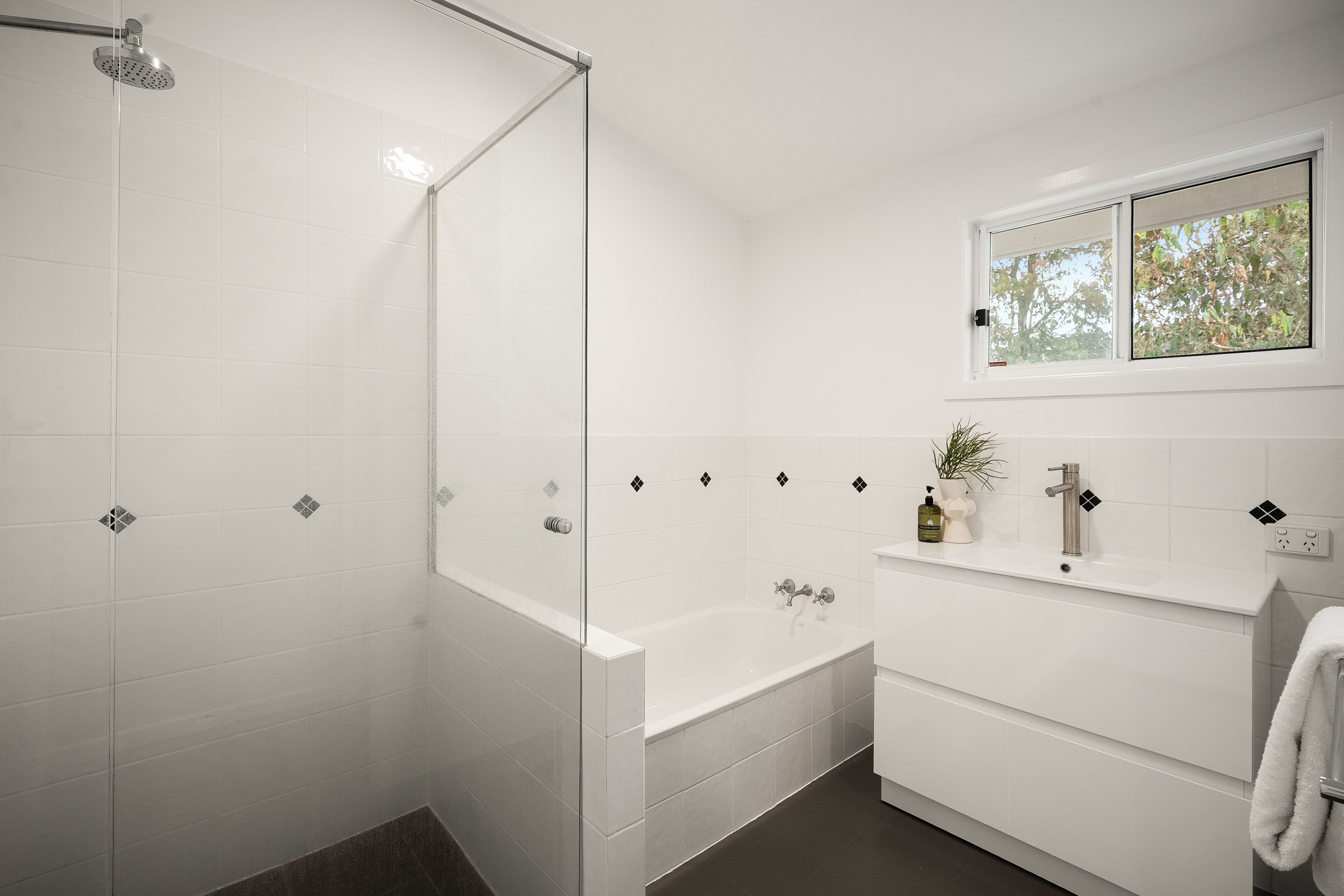 25 Belford Street — photo 23 of 28