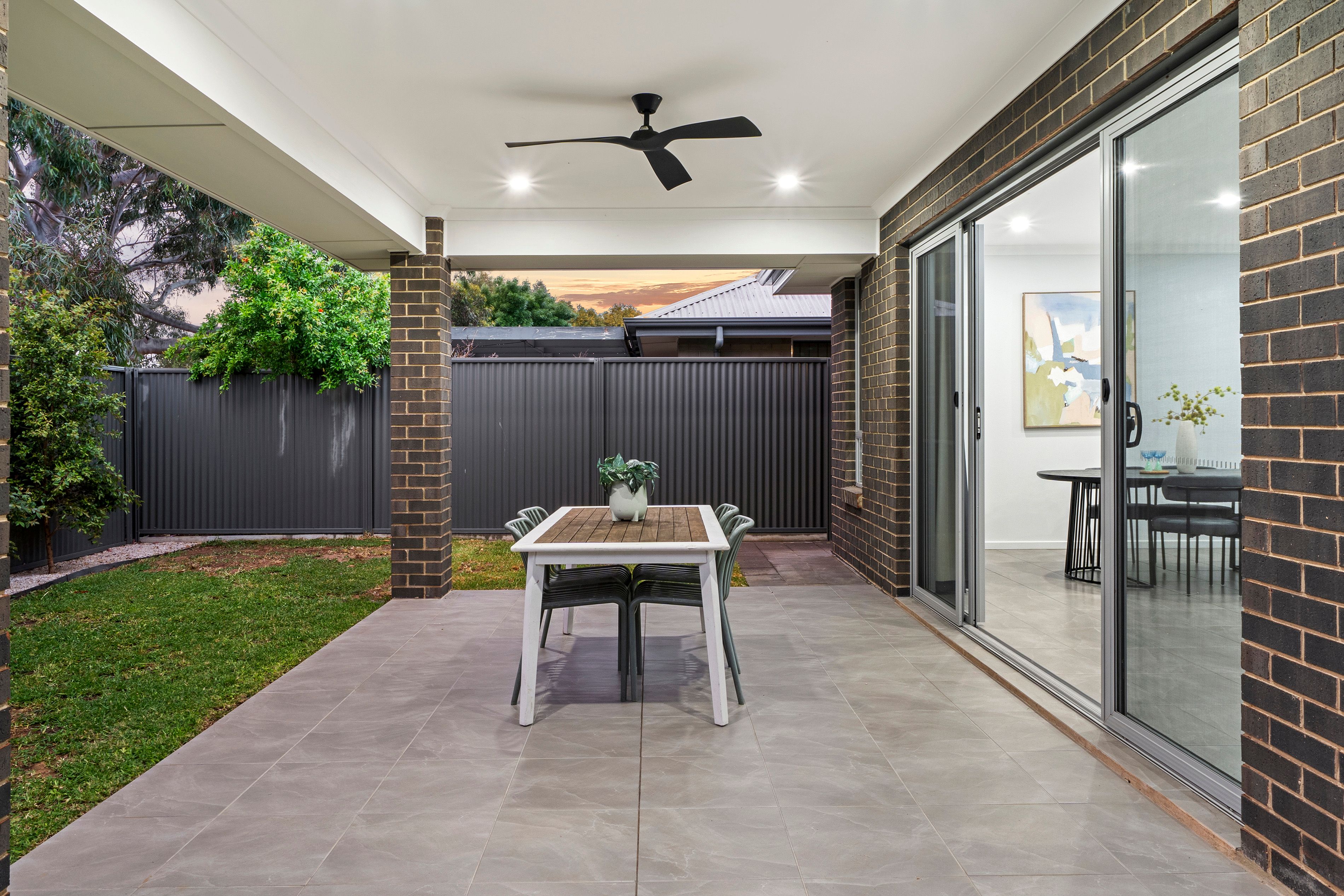 8 Cedarwood Grove — photo 19 of 20