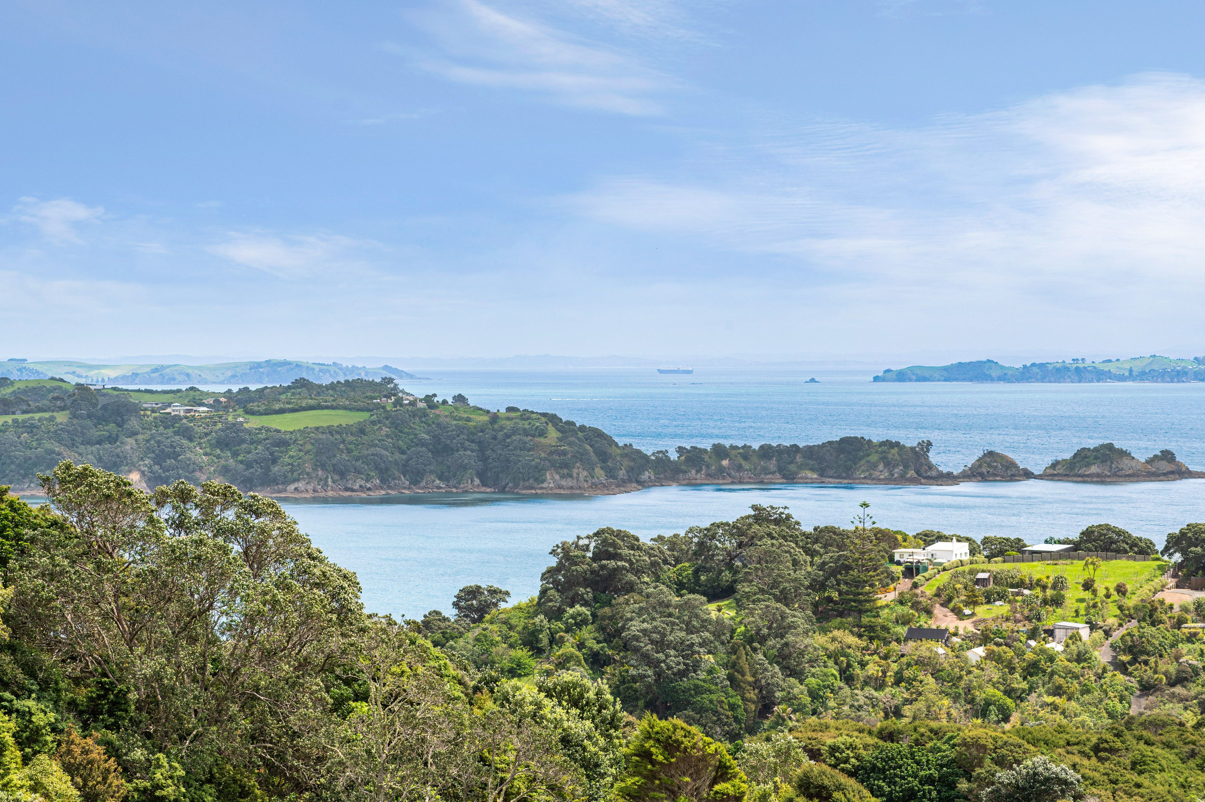 64 Hauraki Road, Oneroa, Waiheke Island 1081 Sold House Ray White